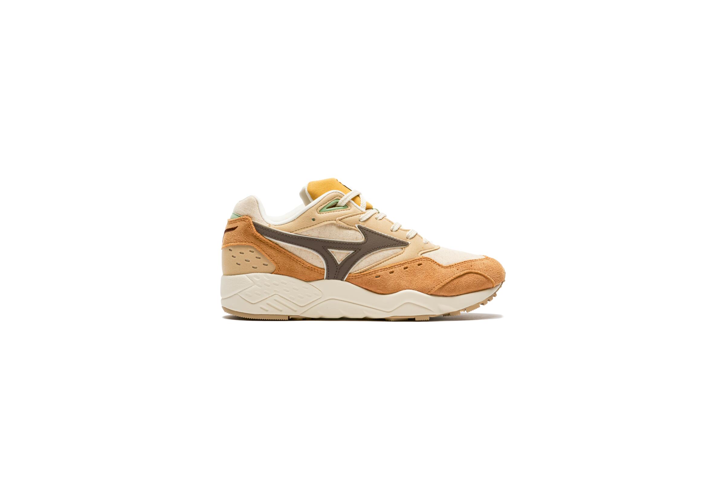 Mizuno CONTENDER 'Beekeeping' - D1GA243301