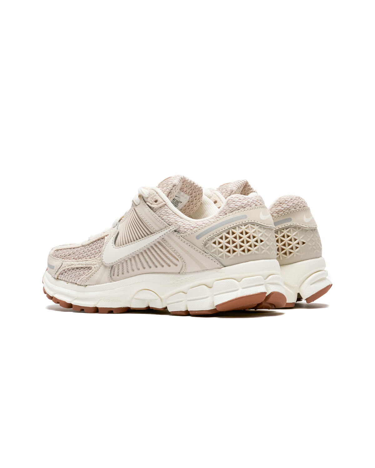 Nike Women's Zoom Vomero 5 Light Orewood Brown - Image 37