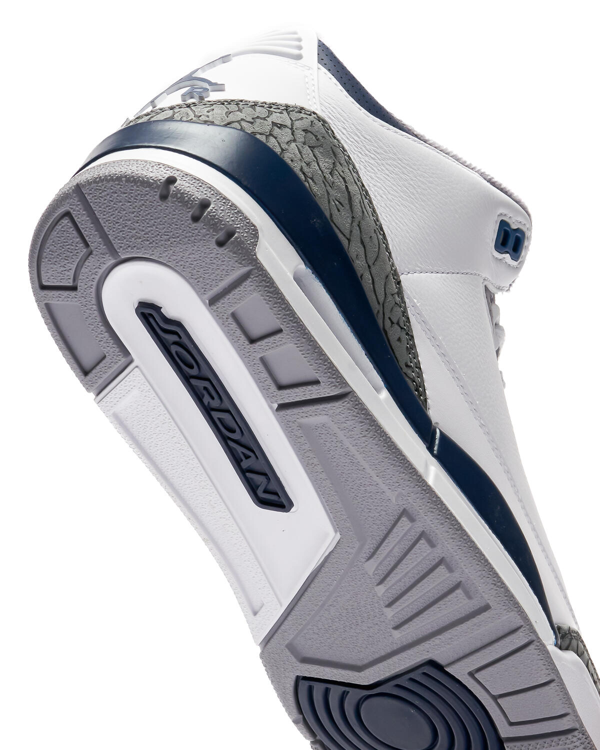 Air Jordan 3 Retro 'Midnight Navy' - Image 24