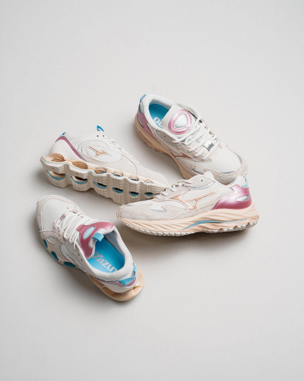 Mizuno WAVE RIDER BETA  