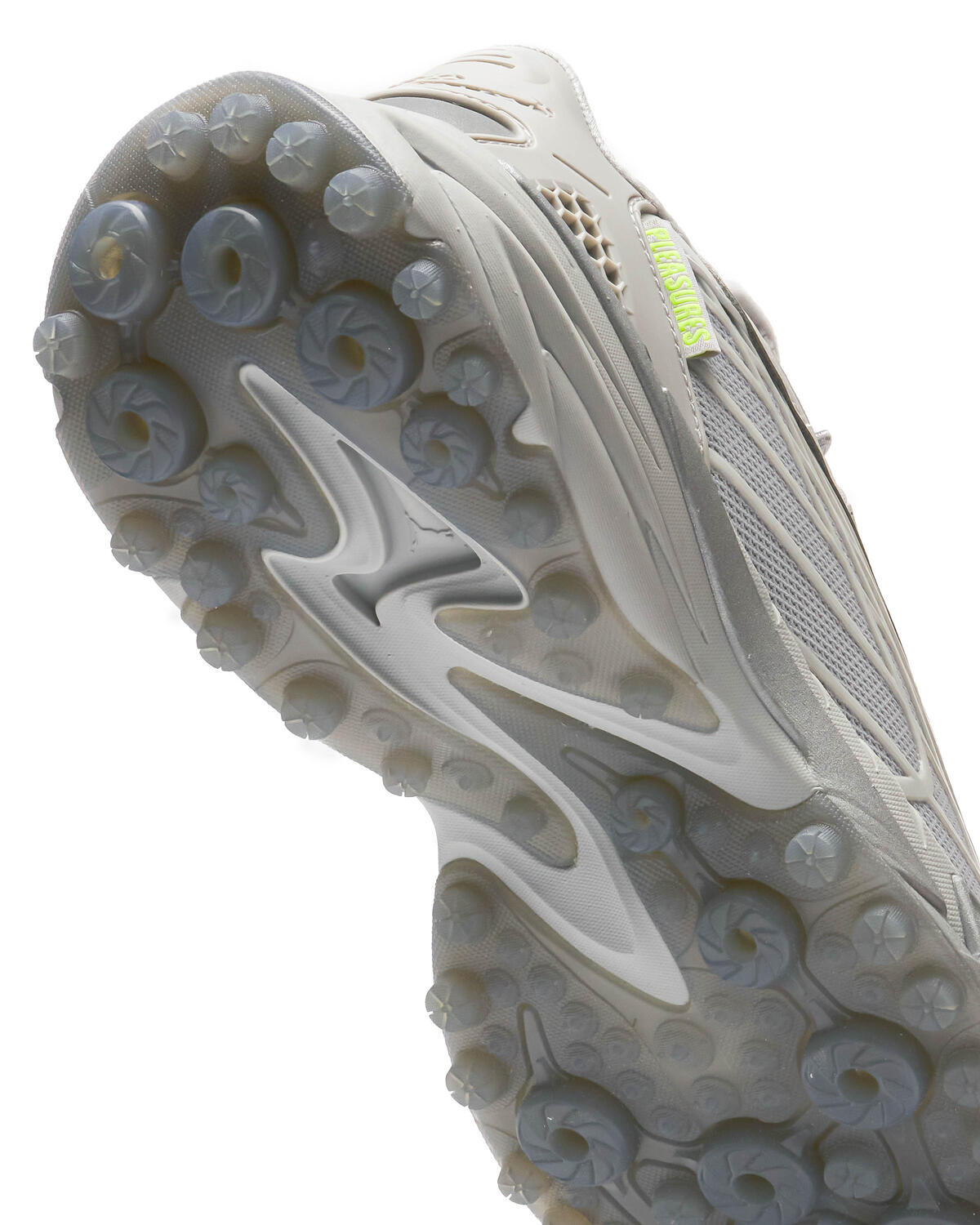 Puma x PLEASURES Spirex Glacial Grey X Pleasure Spirex - Image 21