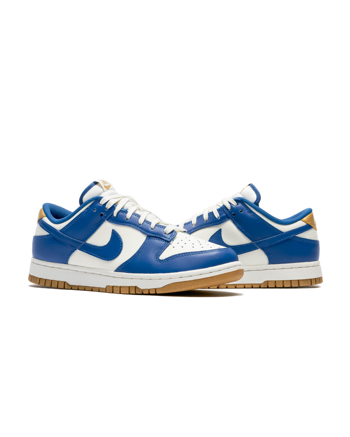 Nike Dunk Low Wmns 'Kansas City Royals' - Image 5