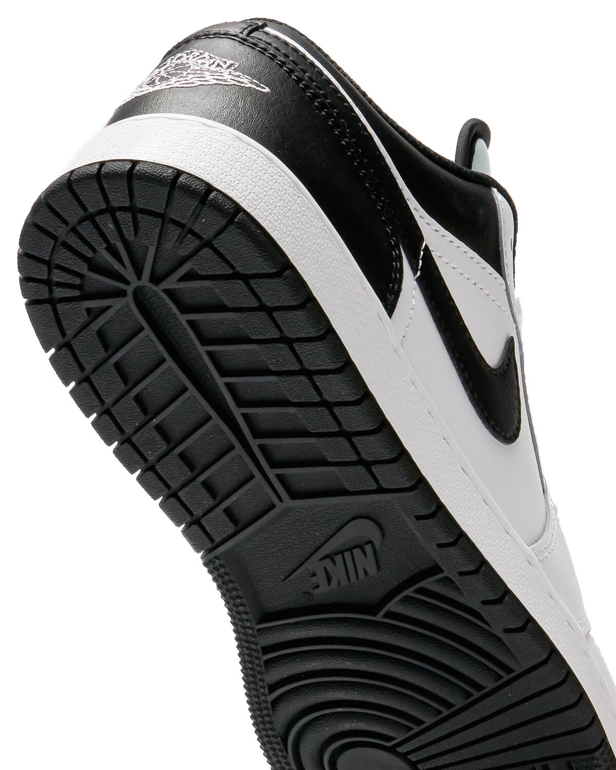 Air Jordan 1 Low White Black (GS) - Image 30