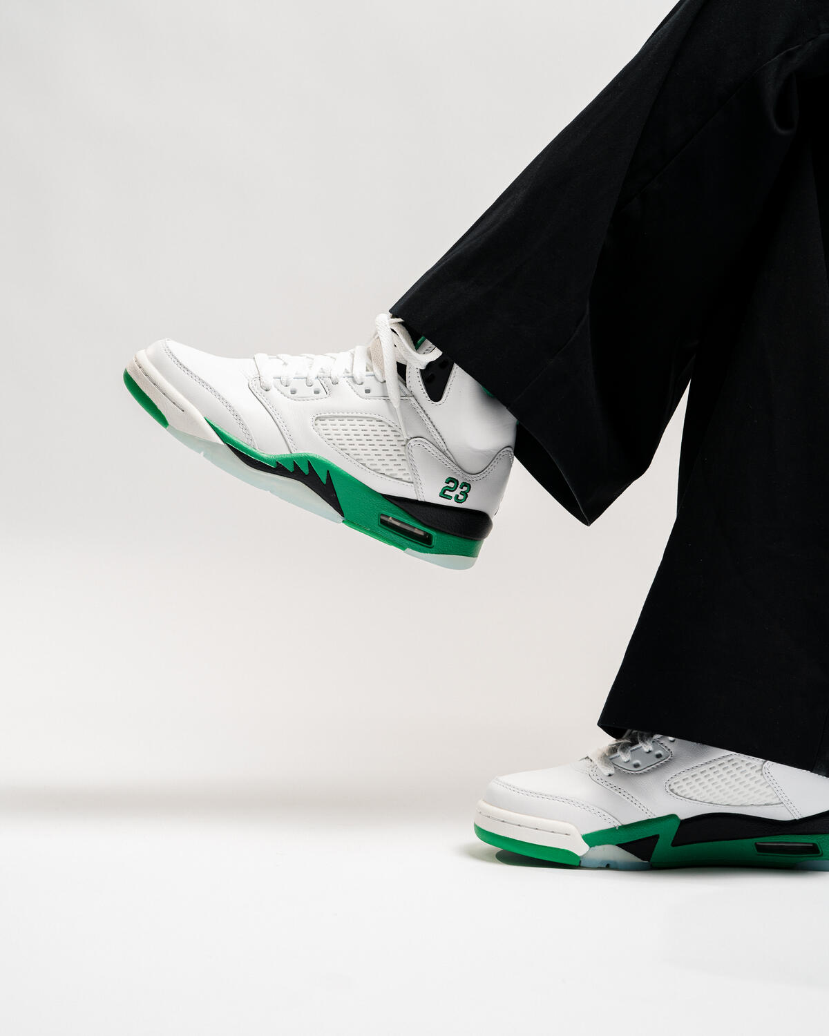 Jordan Air Jordan 5 Retro 'Lucky Green' (Women's) - Image 35
