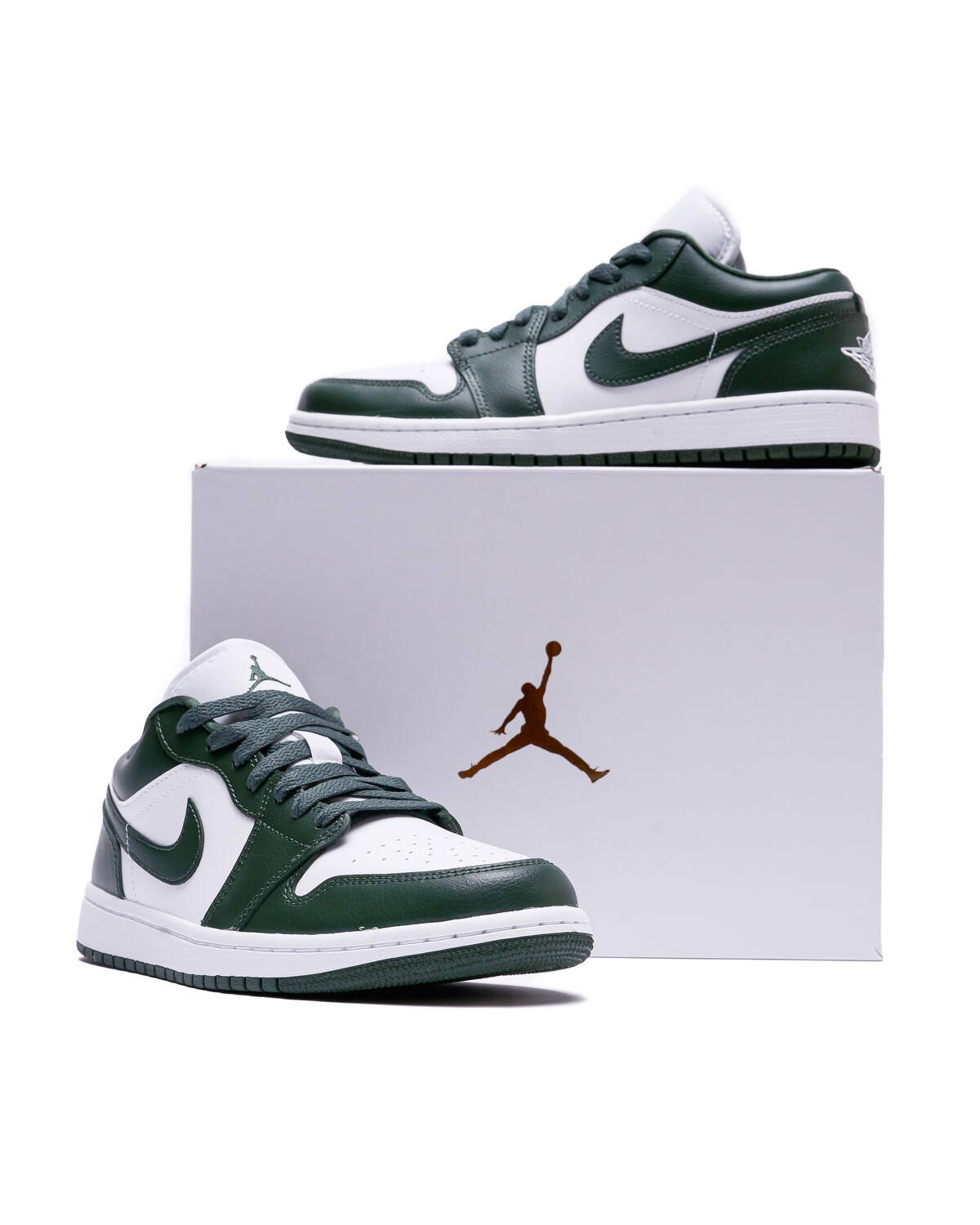 Air Jordan 1 Low Women's 'White/Galactic Jade' - Image 22