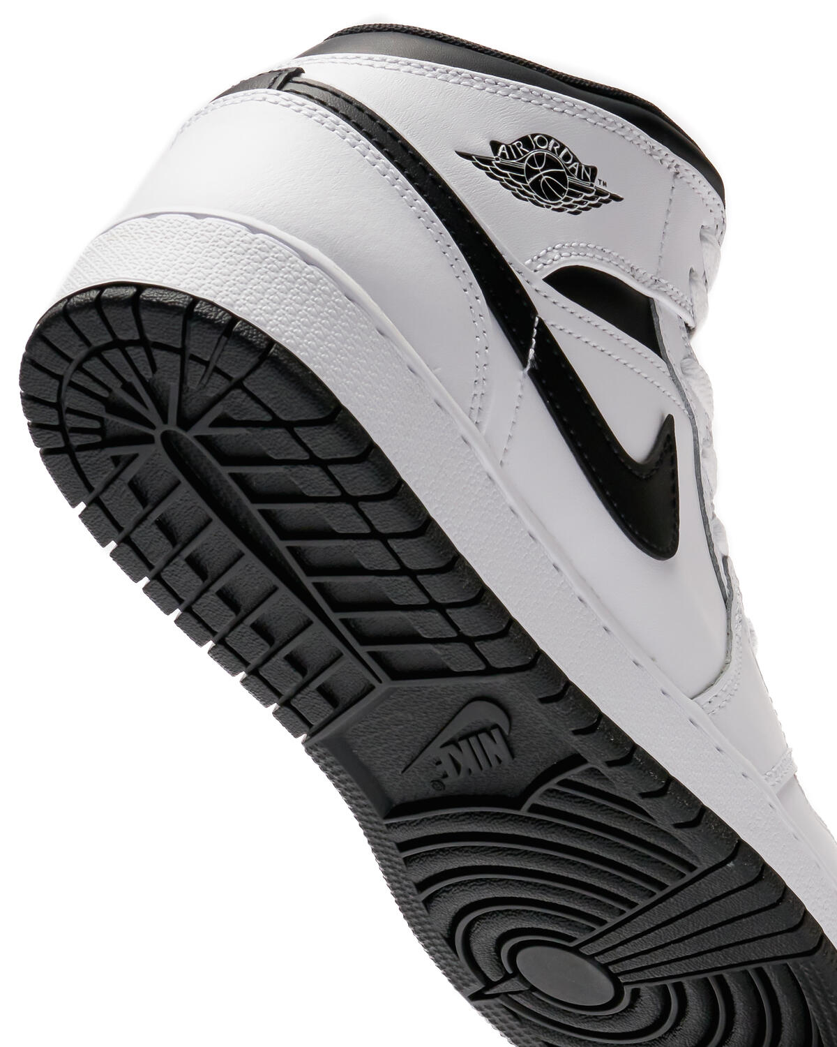 Air Jordan 1 Mid White / Black (GS) - Image 31