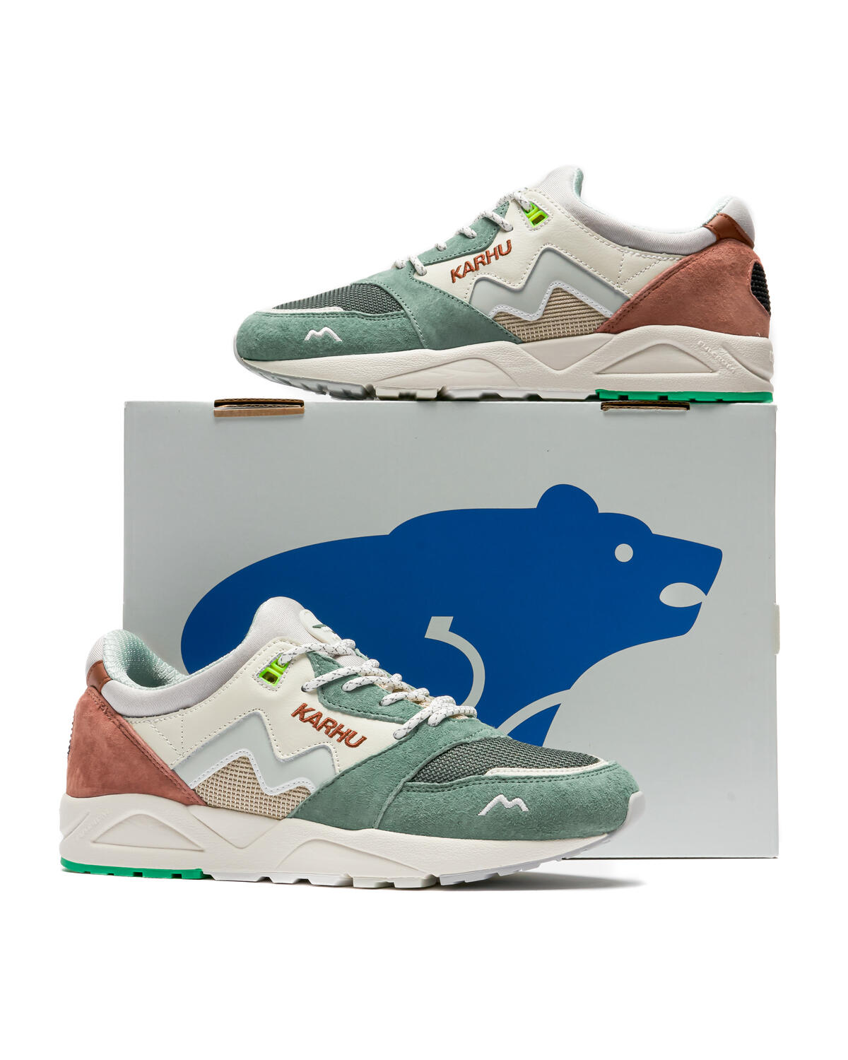 Karhu Aria 95 Bronze Green Fig - Image 12