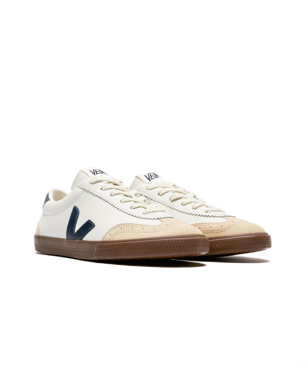 Veja Volley O.T. Leather Black / White (Women's) - Image 6