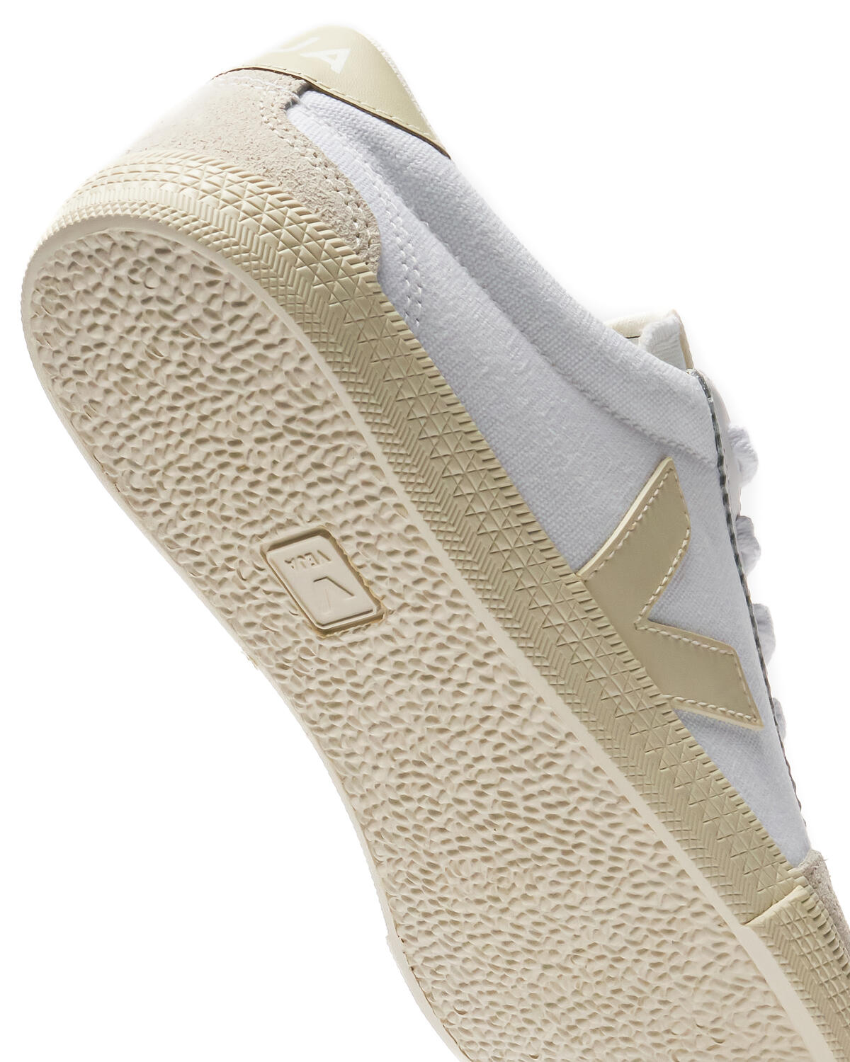 VEJA Volley White/Beige (Women's) - Image 20