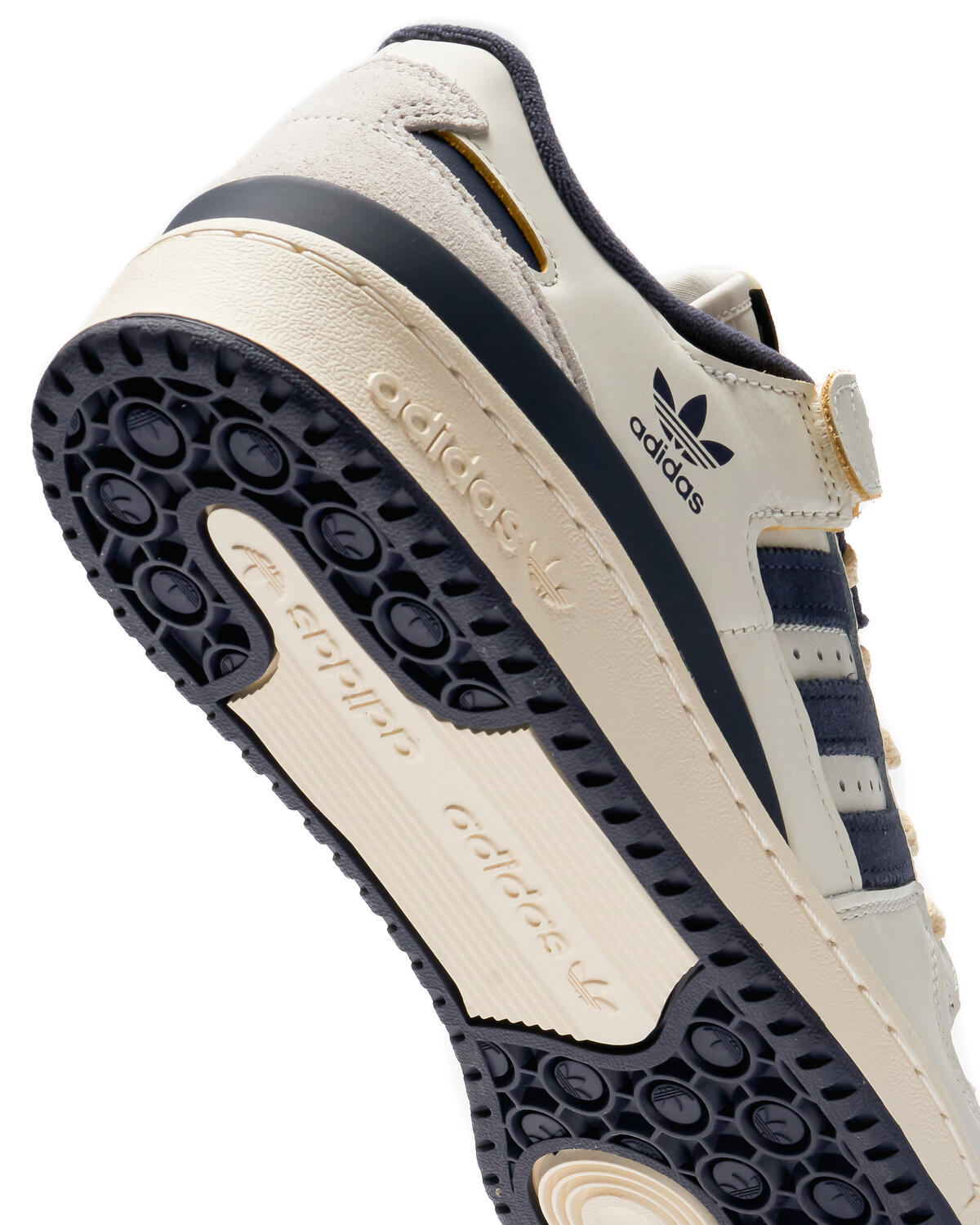 Adidas Forum 84 Low (Off White/Navy) - Image 13