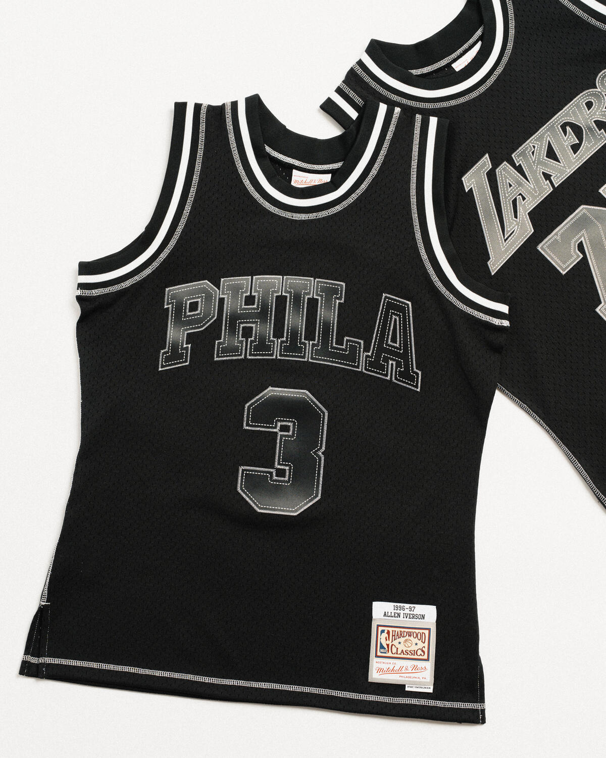 Mitchell & Ness Contrast 2K Swingman Jersey - Philadelphia 76ers 'Allen Iverson' - Image 5