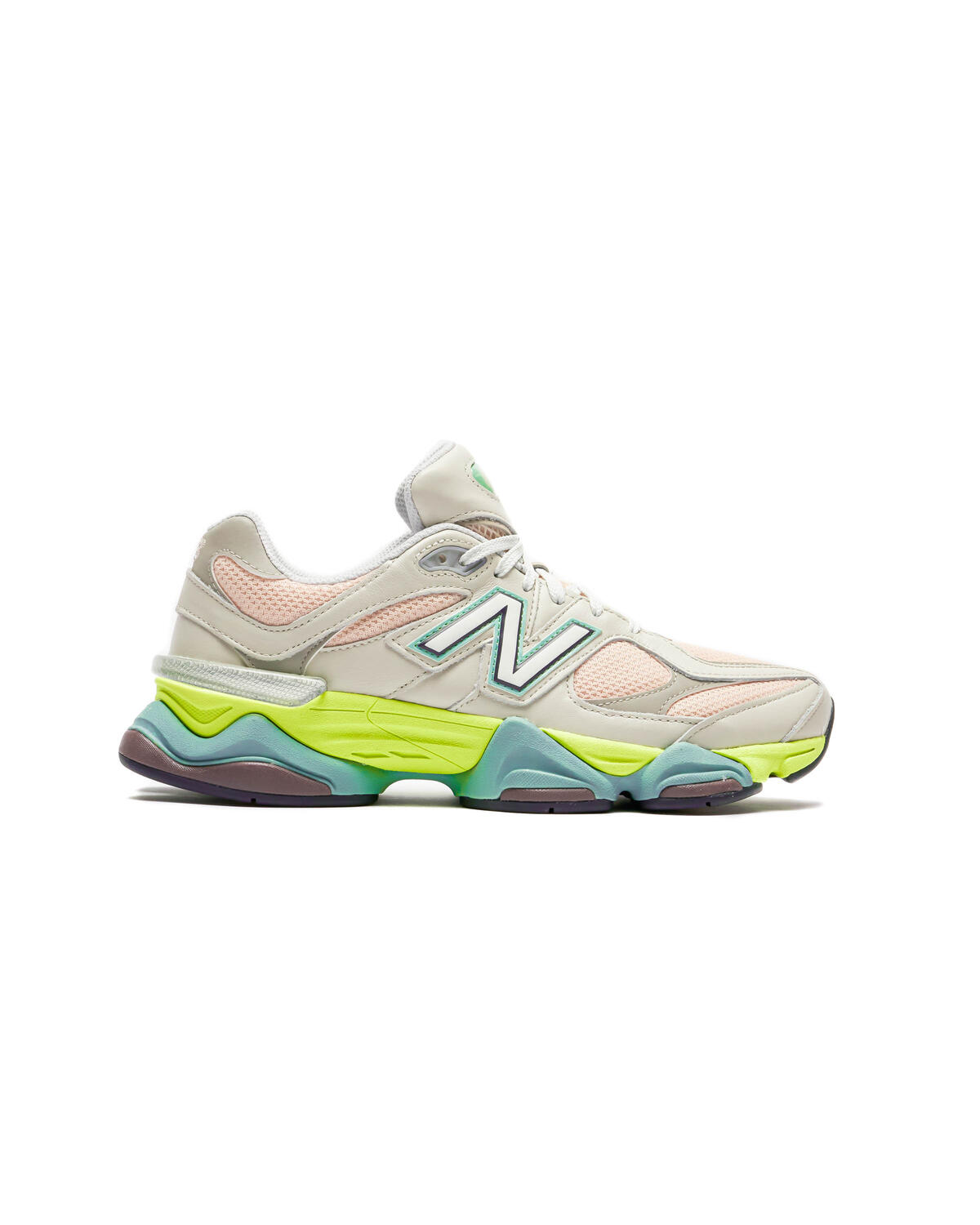 New Balance 9060 Moonbeam / Vintage Rose - Moonrock - Image 2