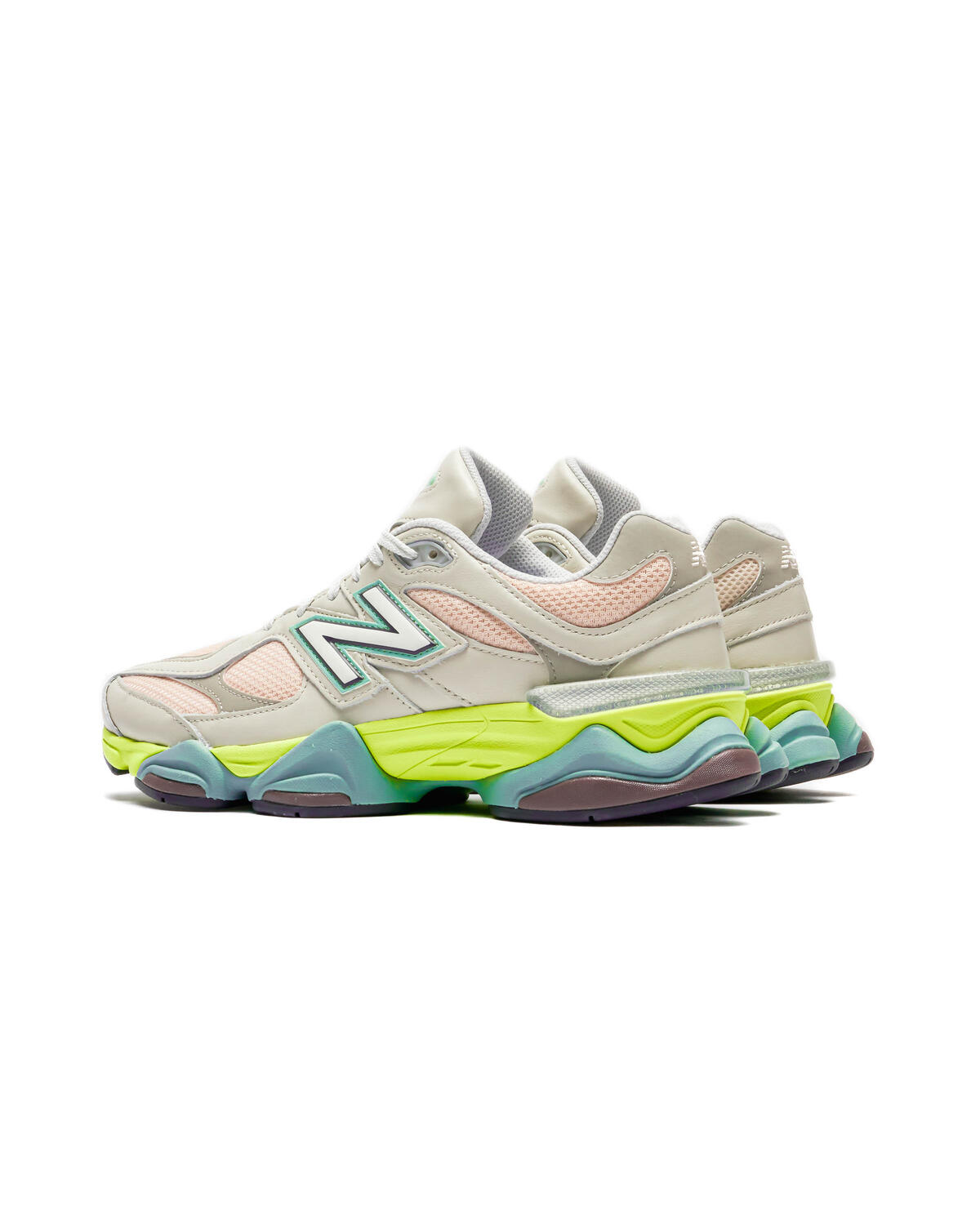 New Balance 9060 Moonbeam / Vintage Rose - Moonrock - Image 4