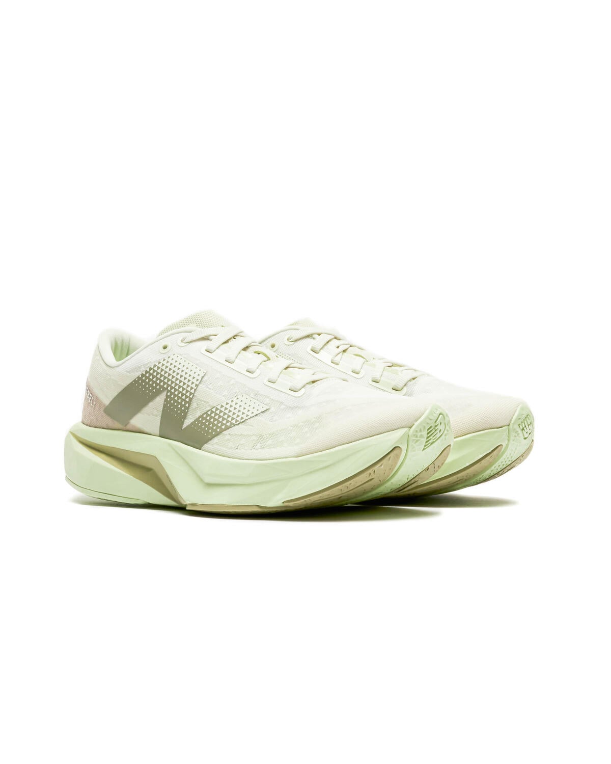 New Balance FuelCell Rebel v4 - Image 3