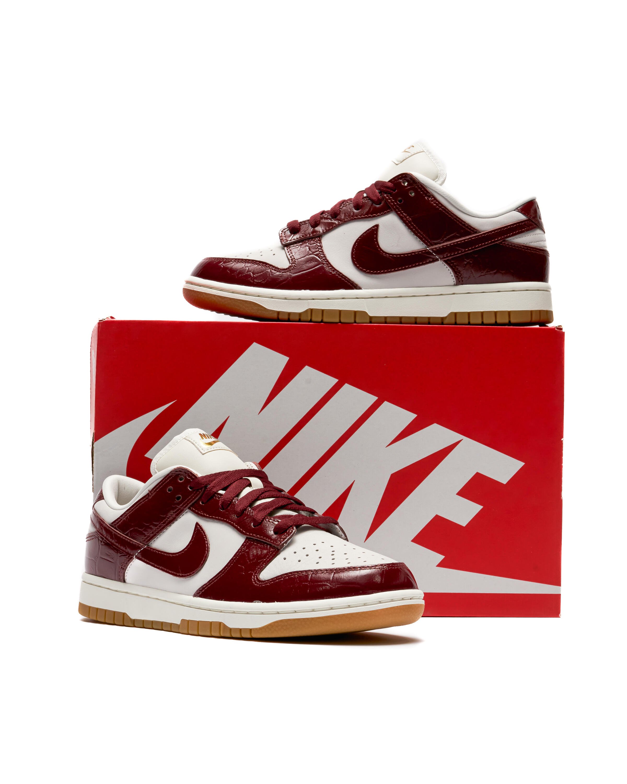 Nike WMNS DUNK LOW LX 'Red Croc'