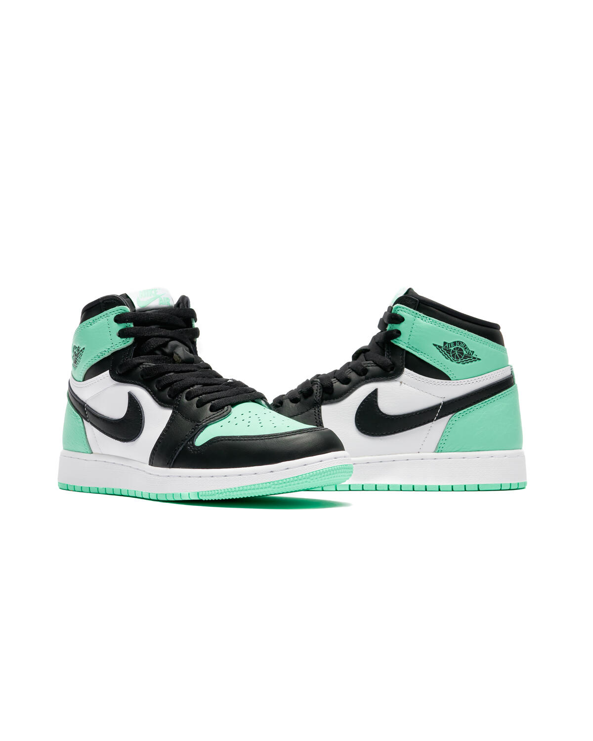 Air Jordan 1 Retro High 'Green Glow' (GS) - Image 17