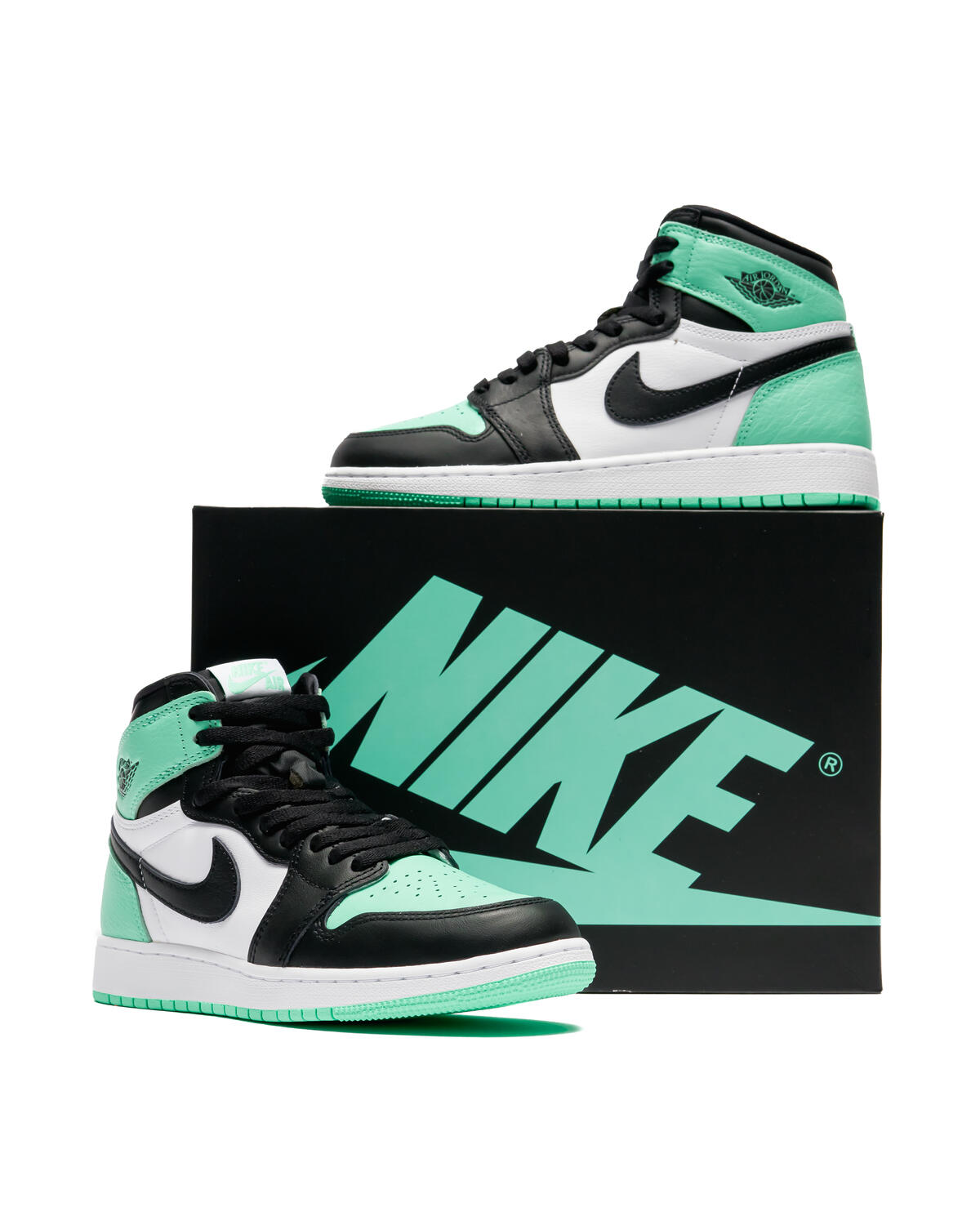 Air Jordan 1 Retro High 'Green Glow' (GS) - Image 18