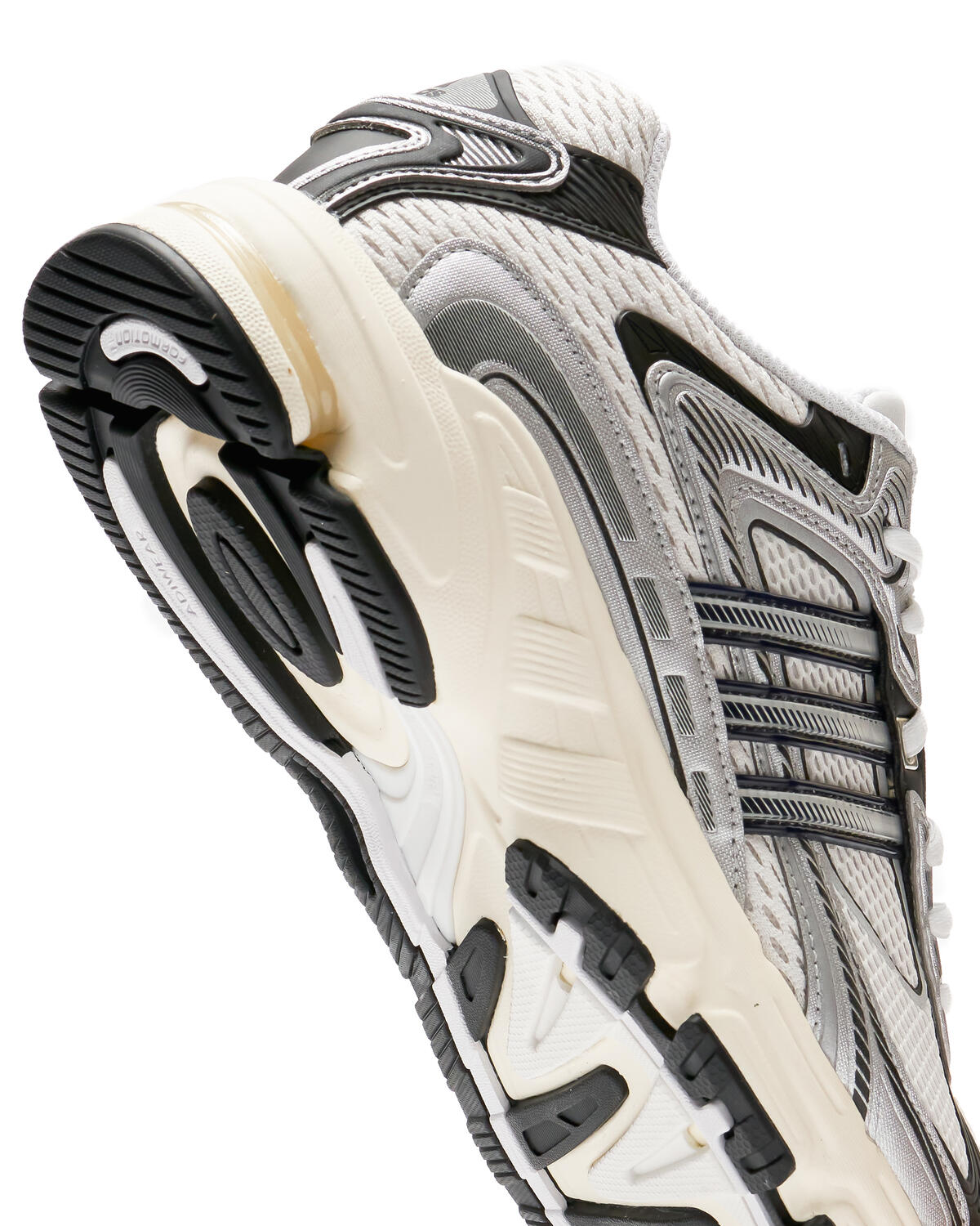 Adidas Response CL Metallic Grey / White - Image 13