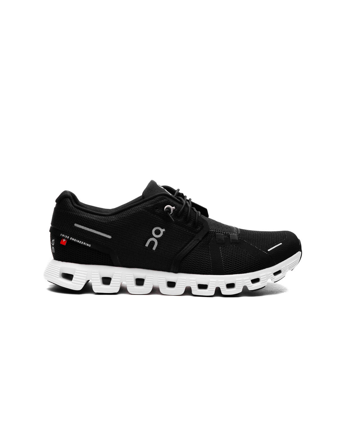 ON Running Cloud in Black - Image 6