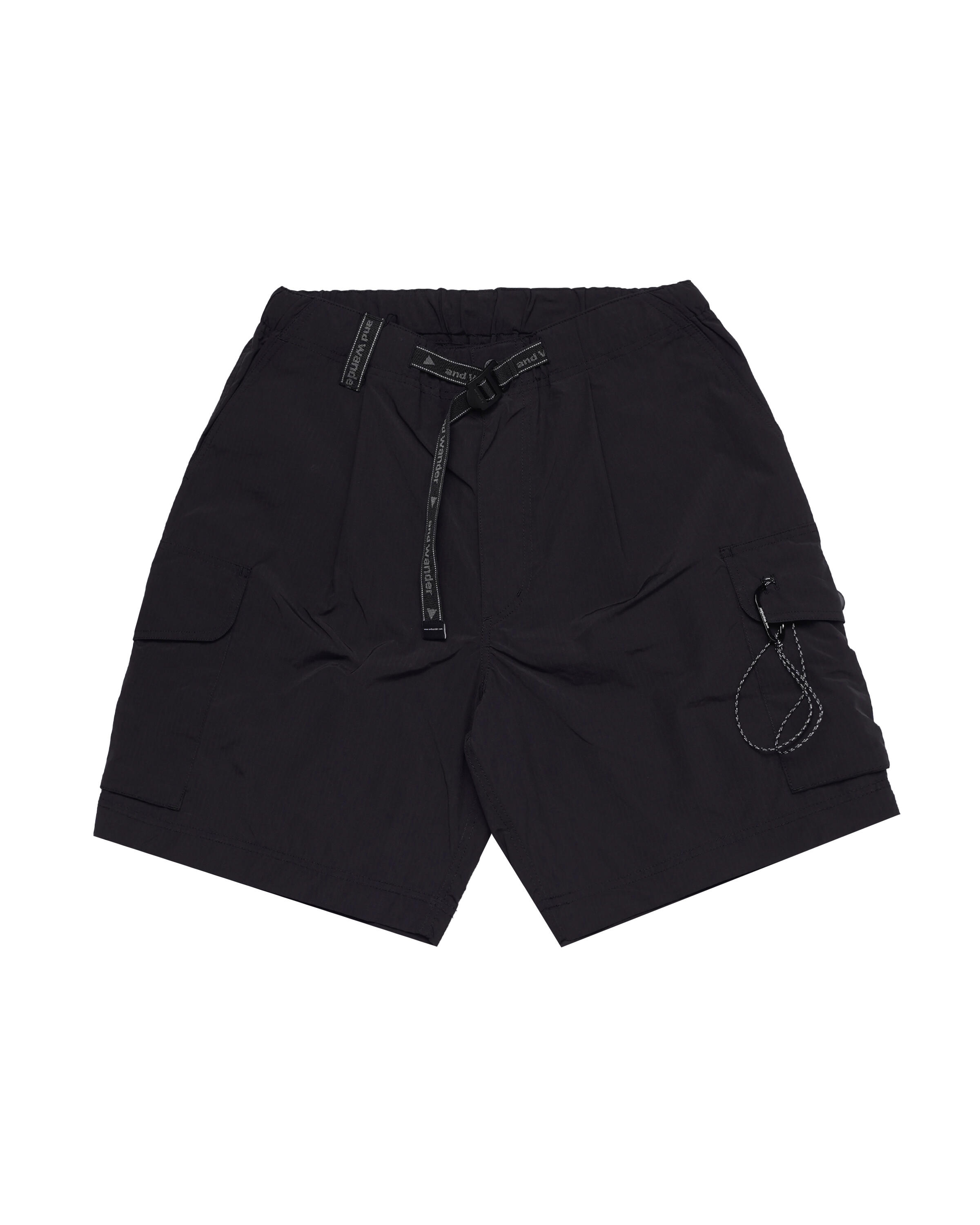 and wander oversized cargo short pants