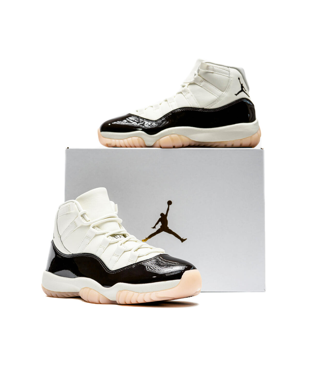 Jordan Air Jordan 11 Retro 'Neapolitan' (Women's) - Image 31