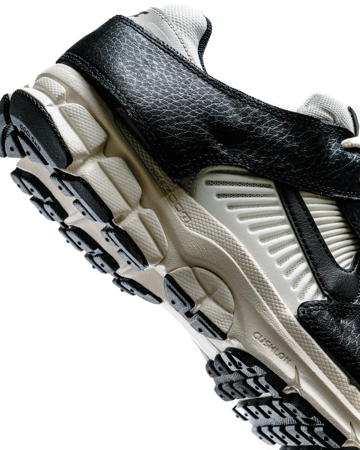 Nike Zoom Vomero 5 'Timeless' (Women's) - Image 18