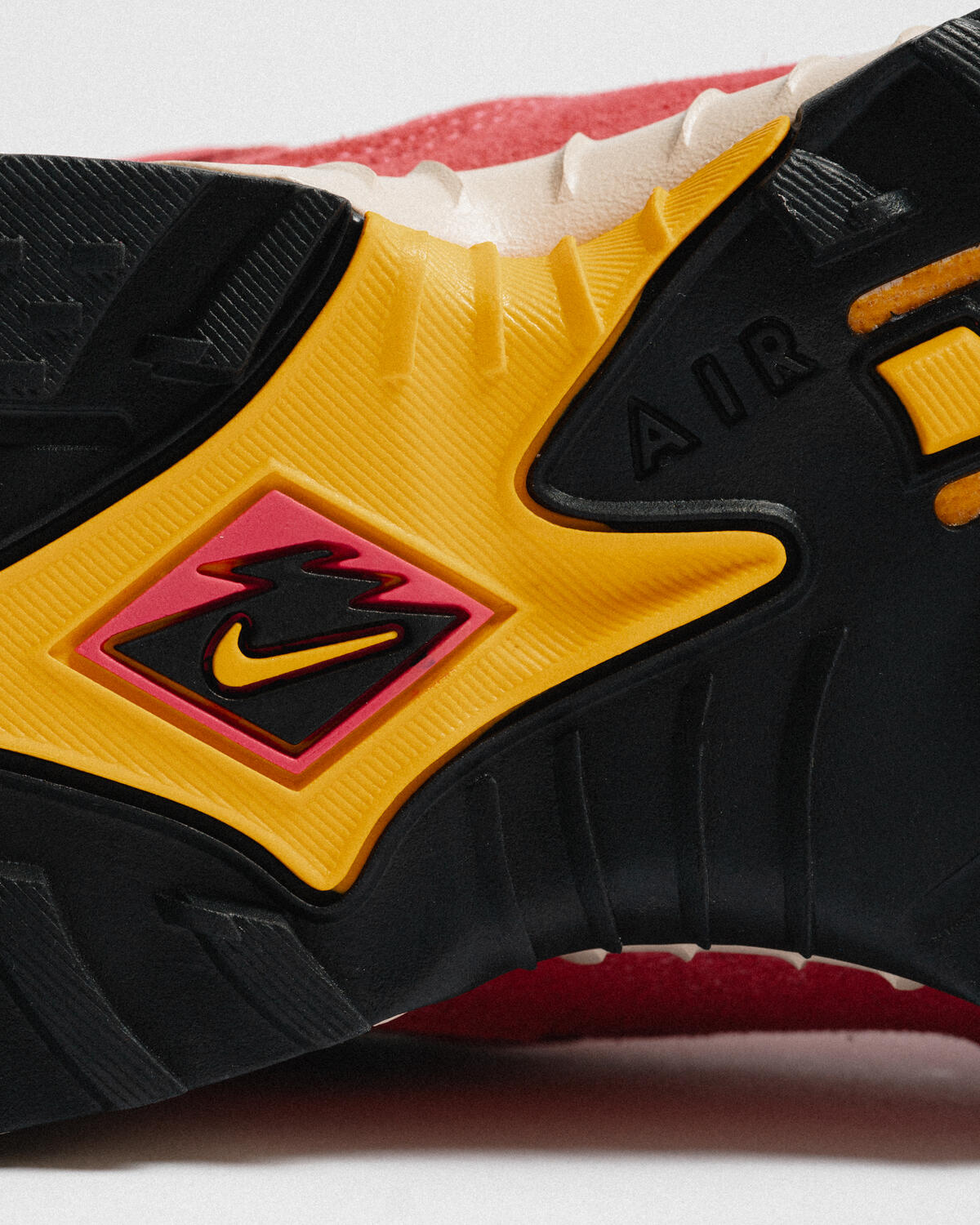 Nike Air Terra Humara 'Alchemy Pink/Sand Drift' - Image 33