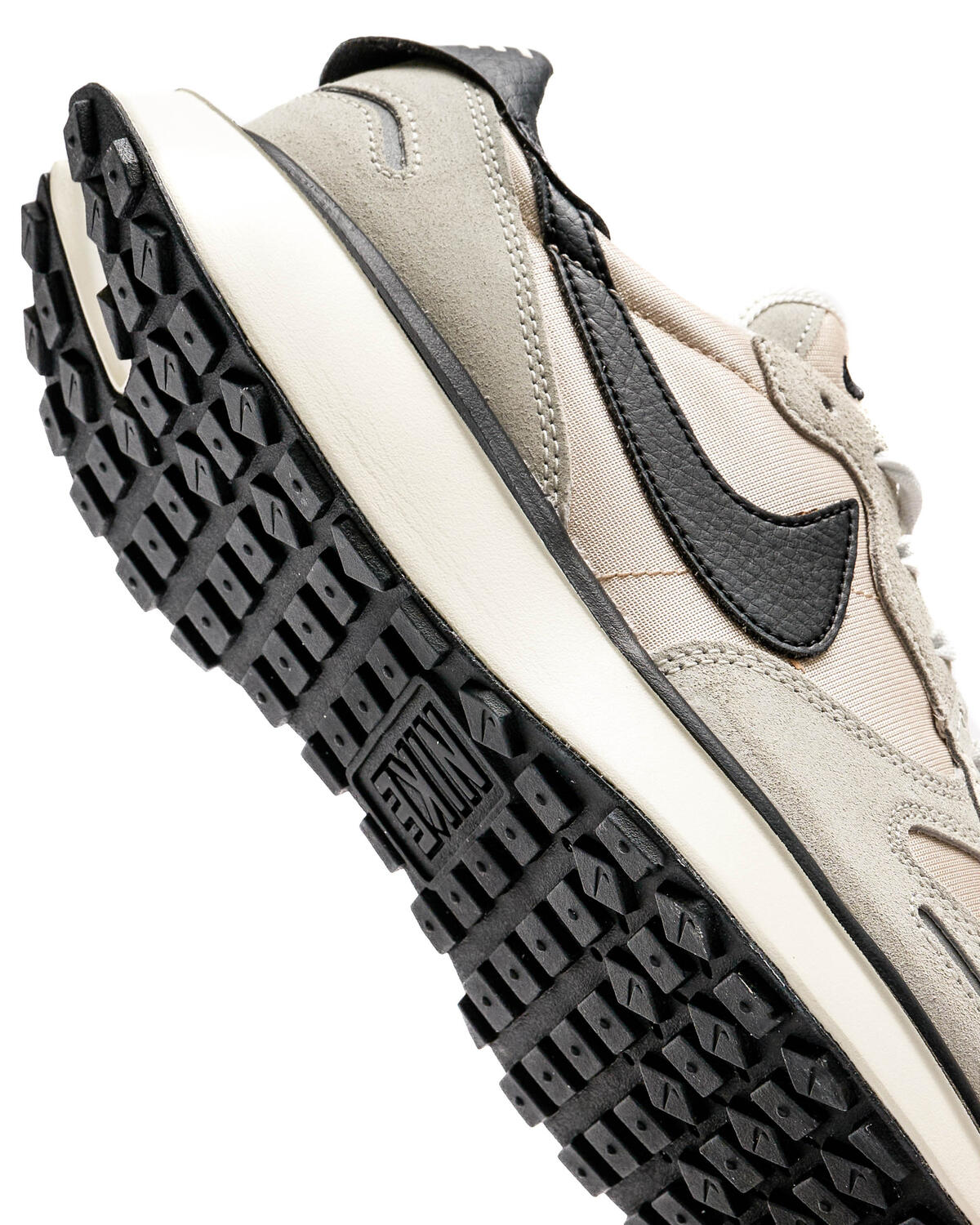 Nike Phoenix Waffle Summit (White/Black-Sanddrift-Sail) (Women's) - Image 21