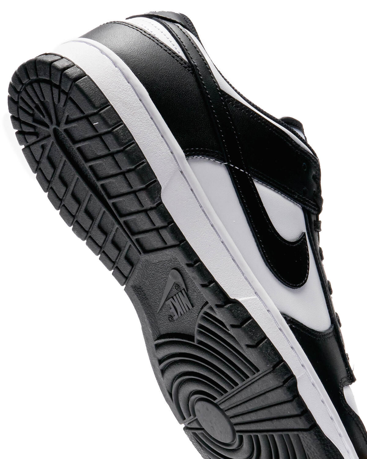 Nike Wmns Dunk Low *Panda* - Image 89