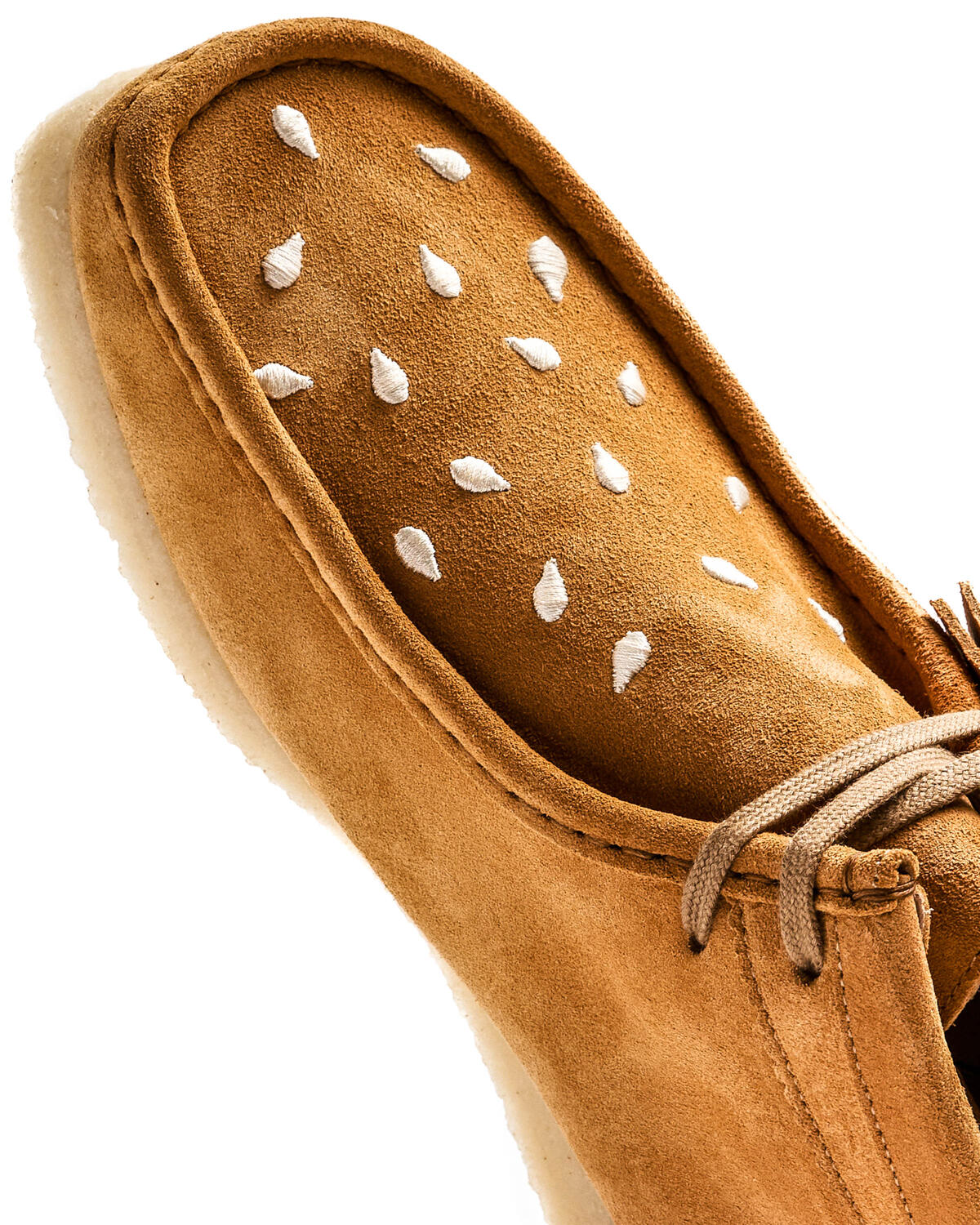 Clarks Originals x Clarks Embroidery Wallabee x Vandy The Pink Wallabee Boot - Image 7