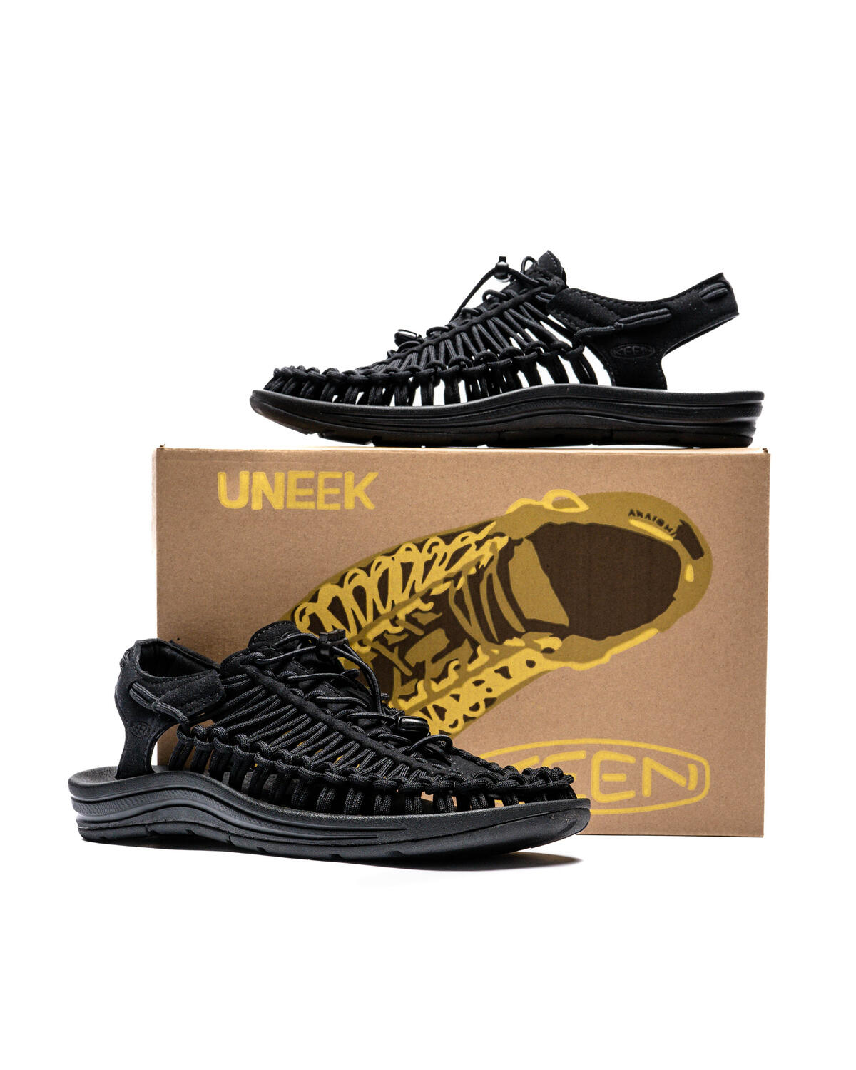 KEEN Uneek Sandal Black-Black Men - Image 16