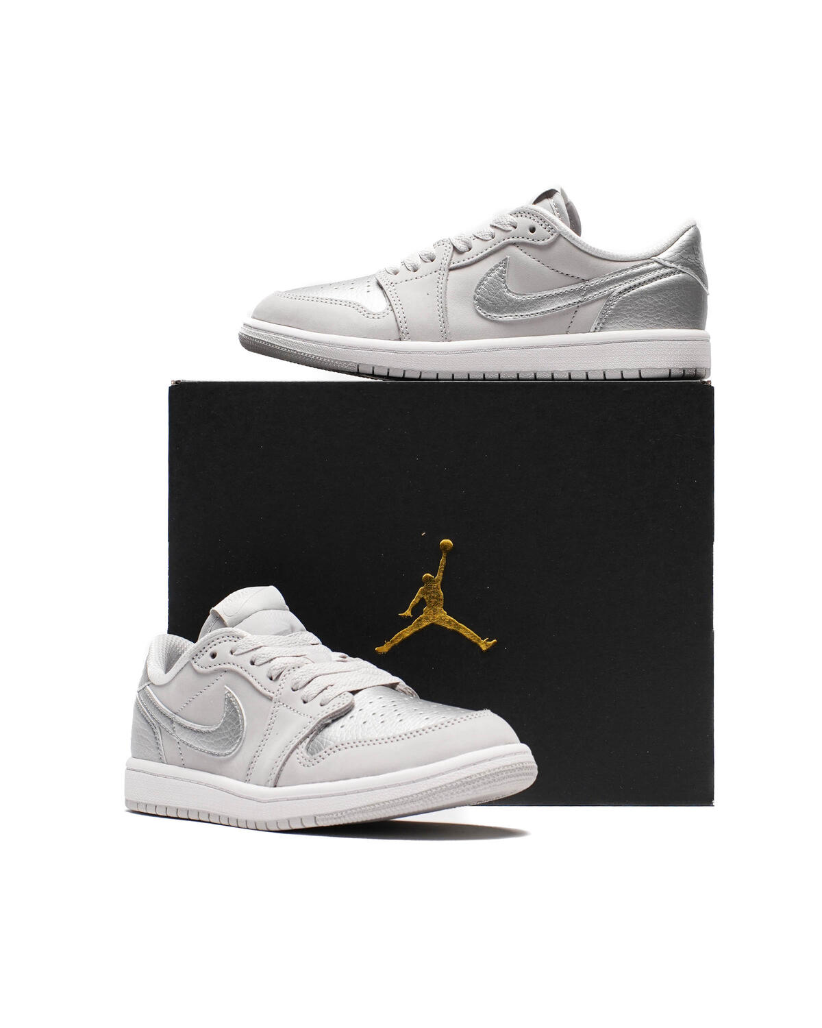 Air Jordan 1 Retro Low OG 'Metallic Silver' (PS) - Image 17