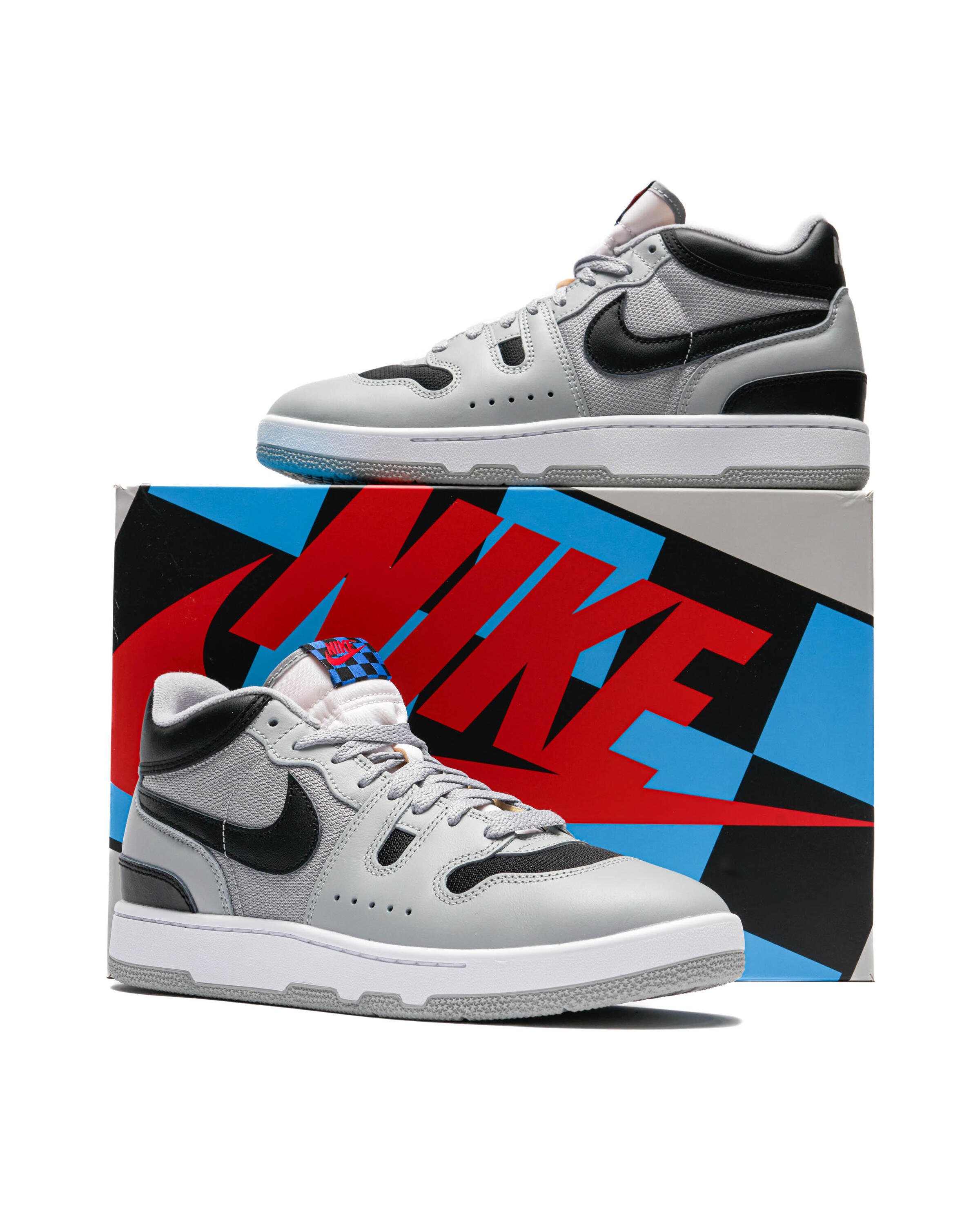 Nike Attack QS