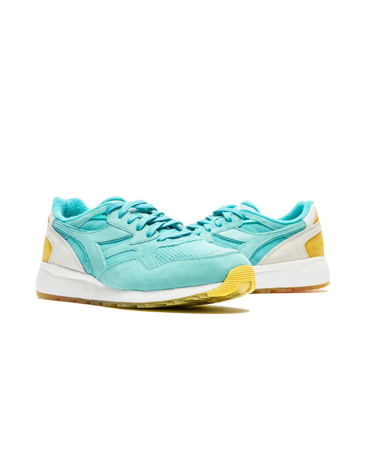 Diadora x iuter x Spectrum N9002 Tour 'Pirati Pack' - Image 5
