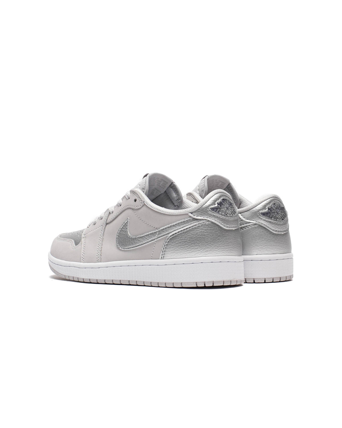 Air Jordan 1 Low 'Metallic Silver' - Image 17