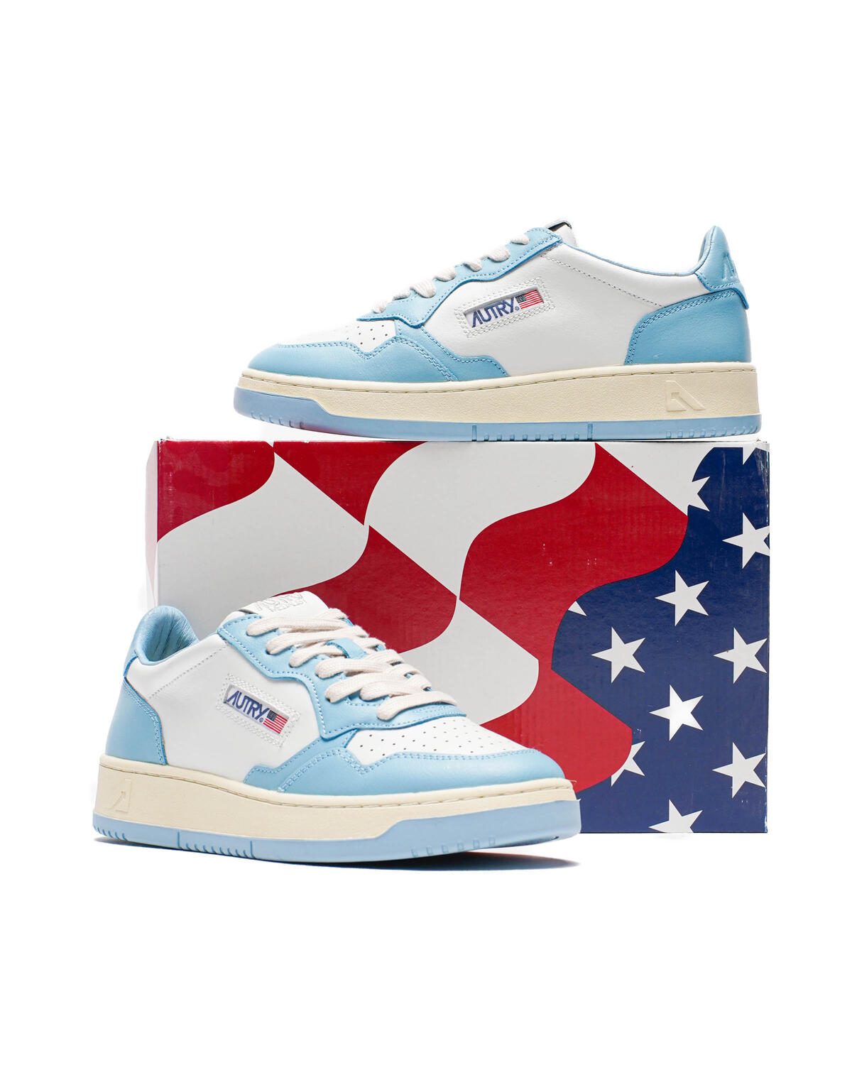 Autry Medalist Low (Women's) - Image 6