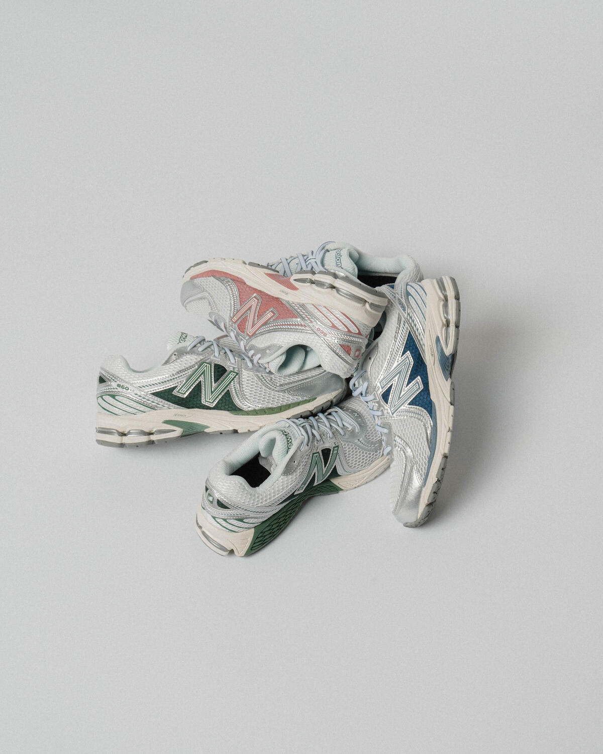 New Balance 860v2 Arctic Grey - Image 35