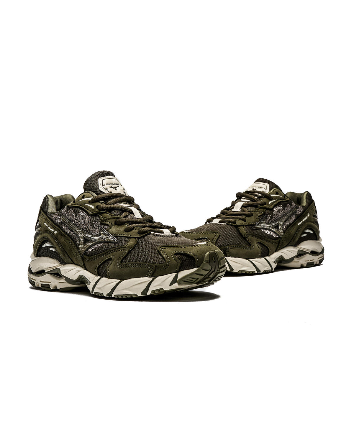 Mizuno x Maharishi Wave Rider 10 - Image 5
