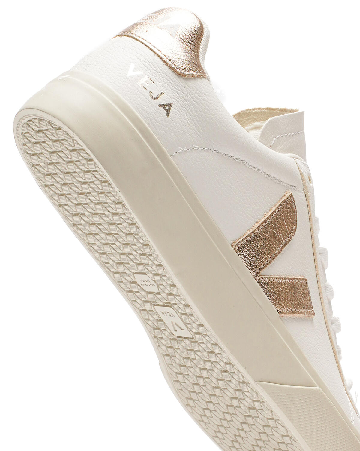 VEJA Campo White / Gold (Women's) - Image 17