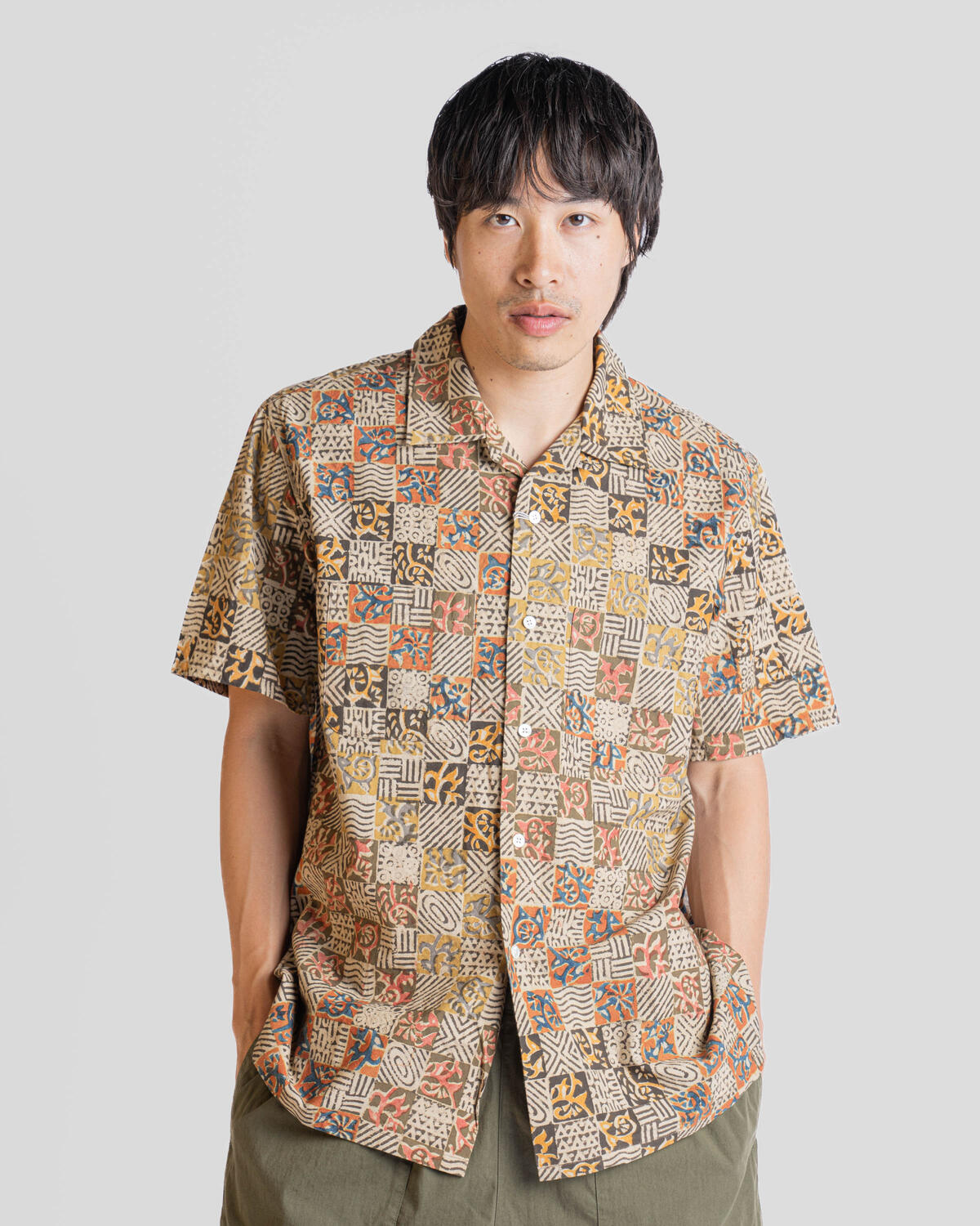 Beamsplus Open Collar Block Print Square - Image 3