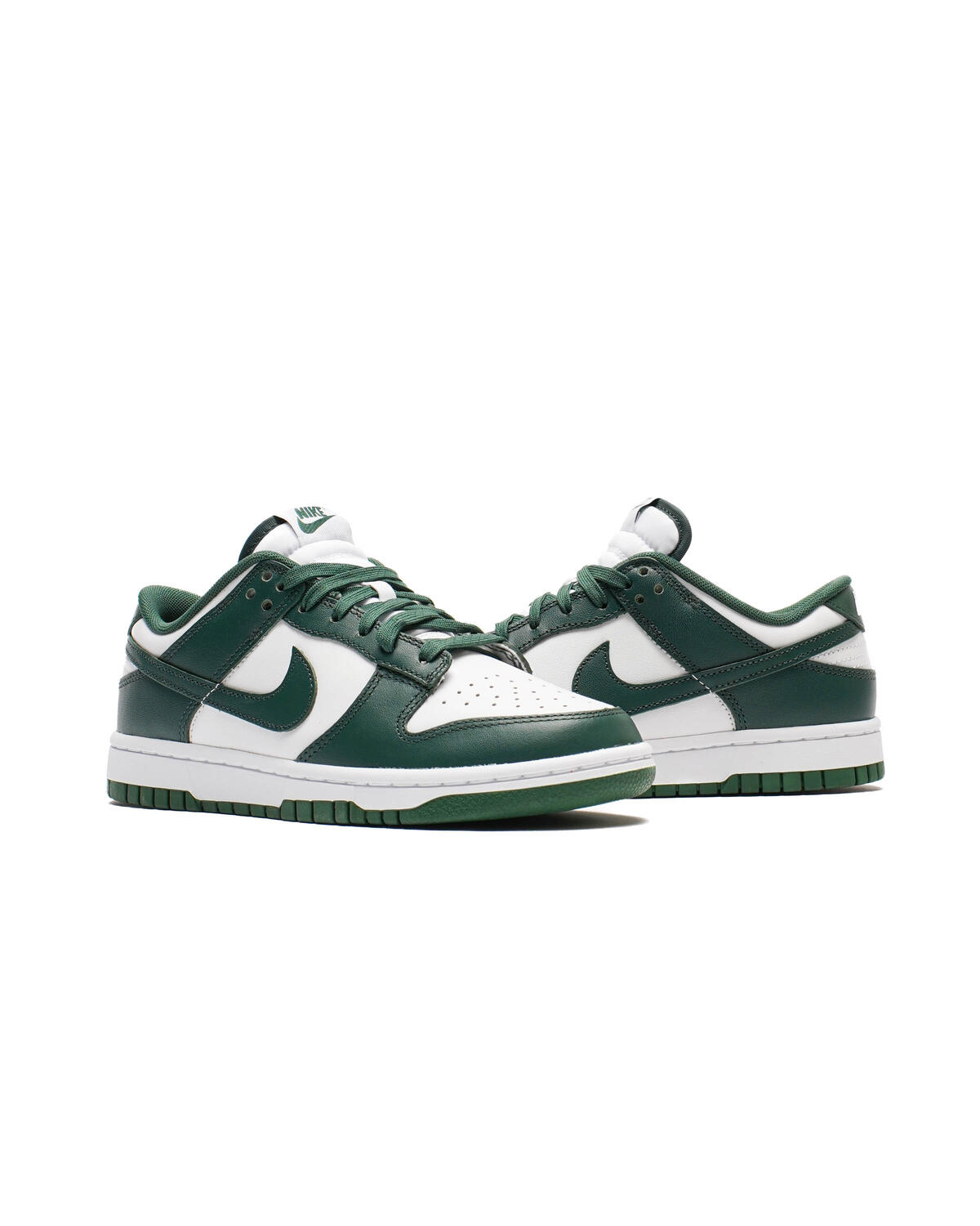 Nike Dunk Low Retro Michigan State - Image 31