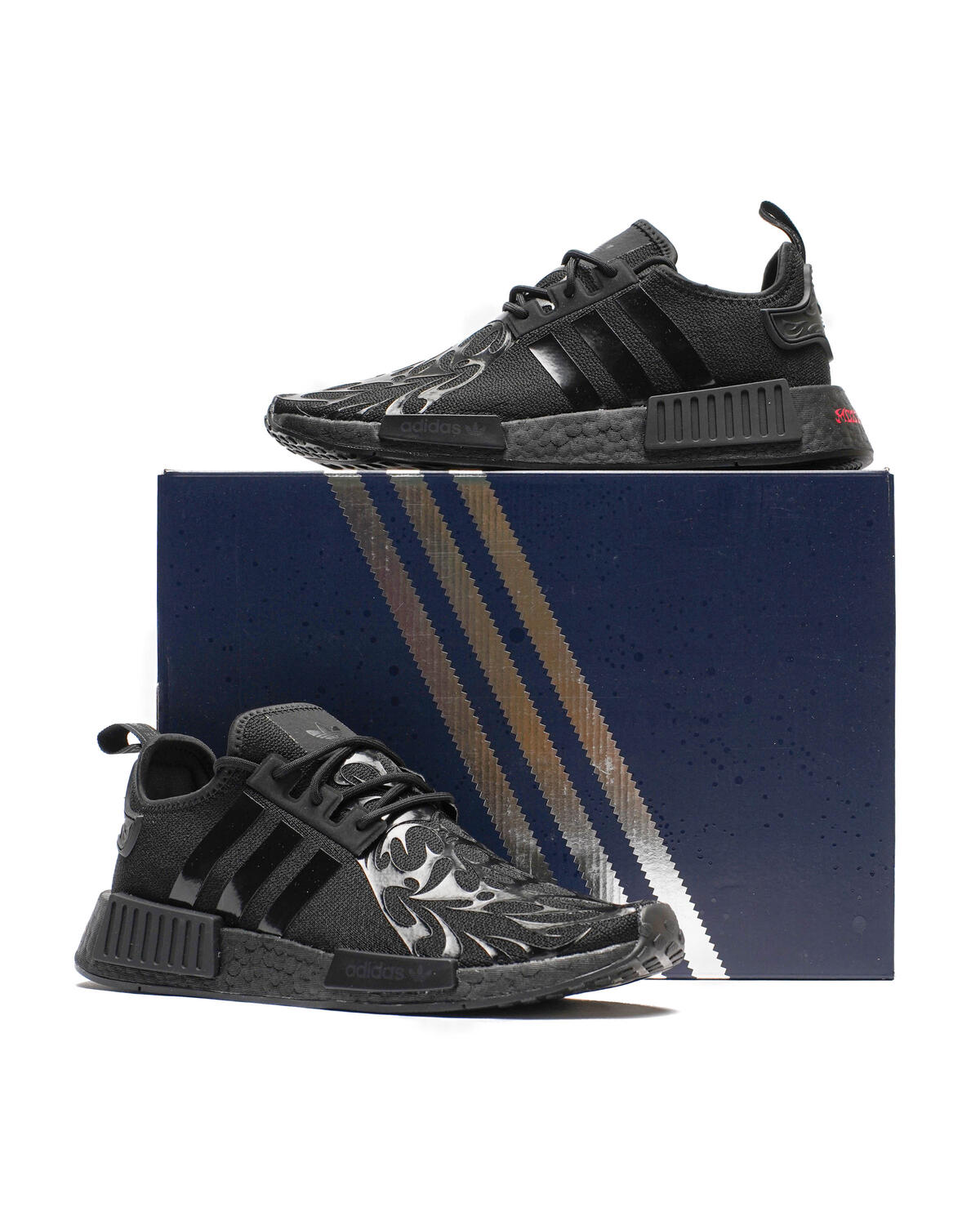 Star Wars x Nanzuka x adidas NMD R1 Darth Vader - Image 13