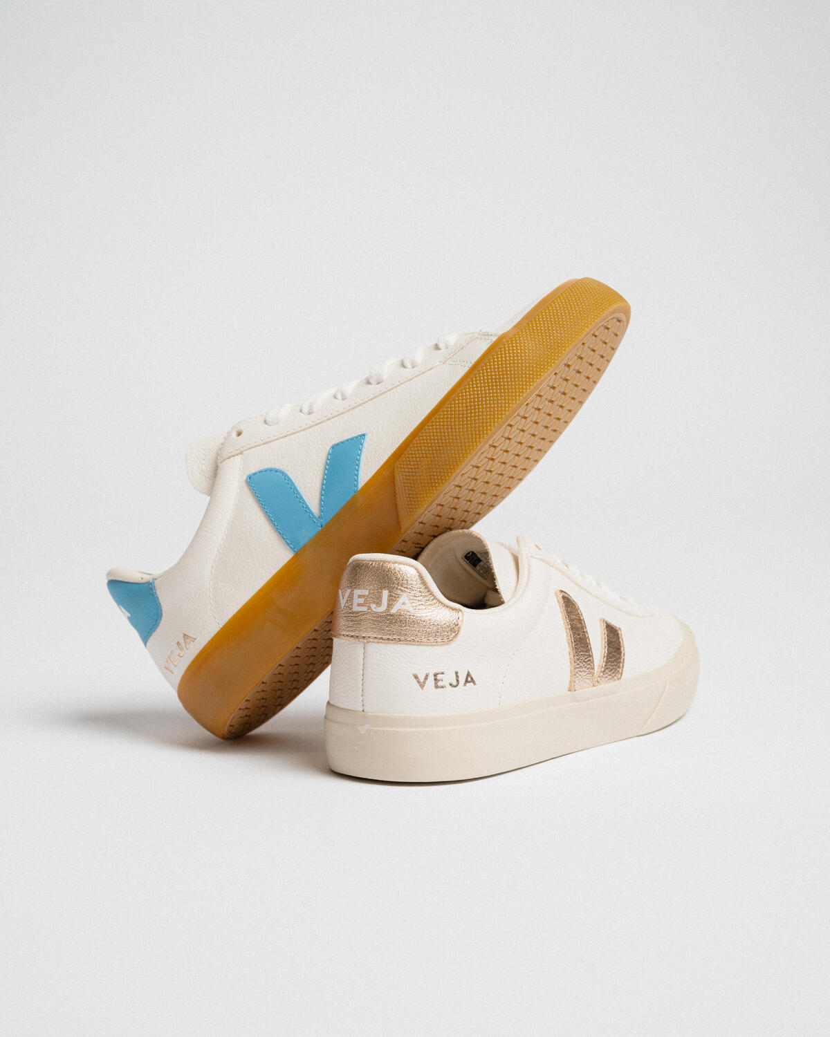 VEJA Campo White / Gold (Women's) - Image 18