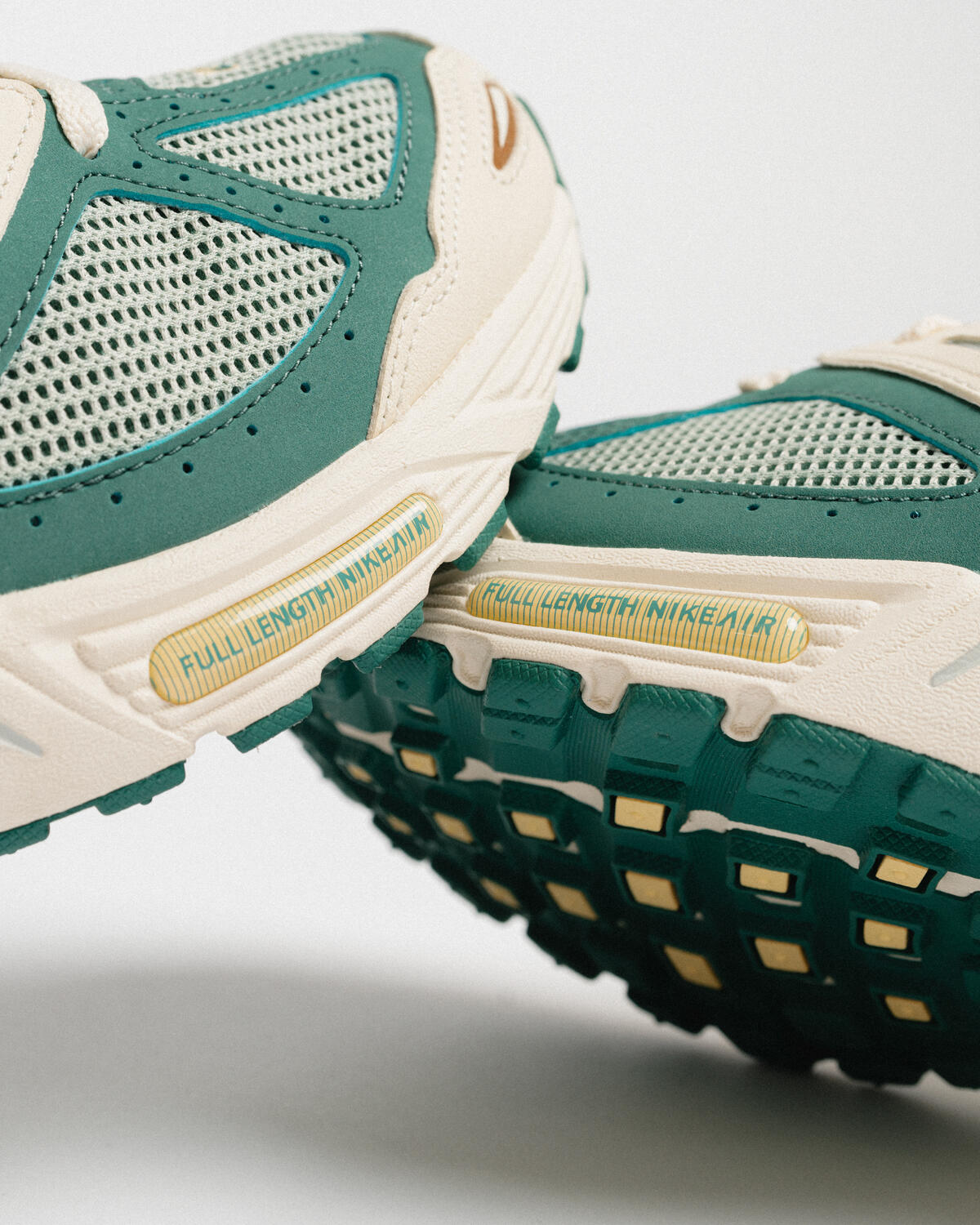 Nike Air Peg 2K5 Coconut Milk / Bicoastal - Image 42