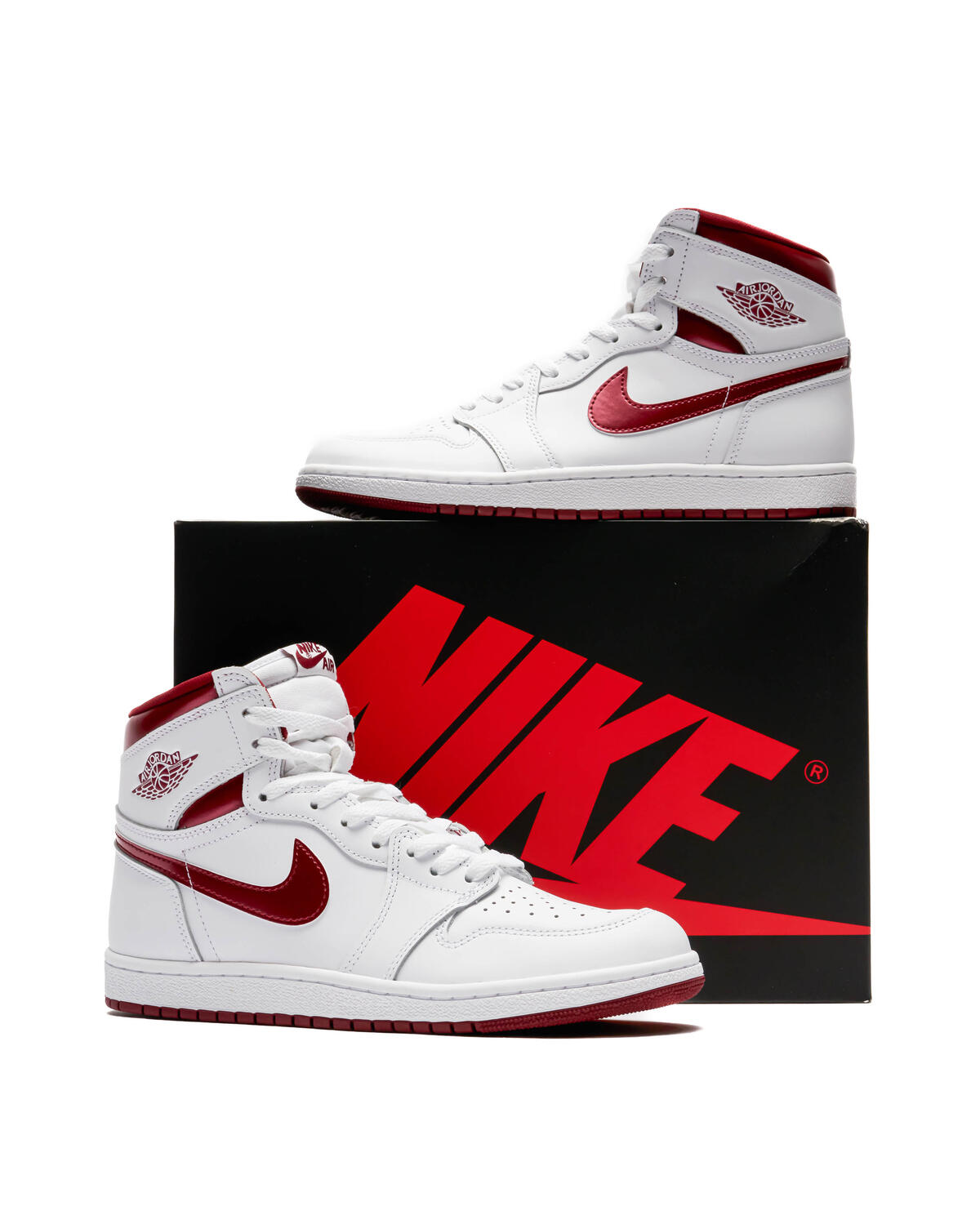 Air Jordan 1 High 'Metallic Burgundy' - Image 18