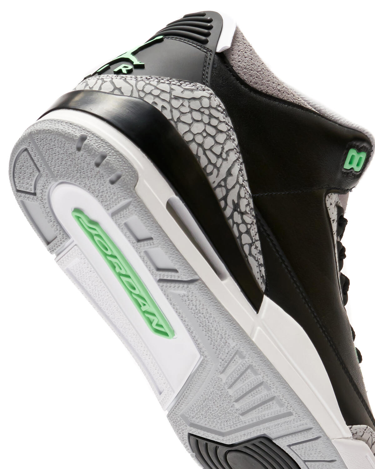 Air Jordan 3 Retro 'Green Glow' - Image 34