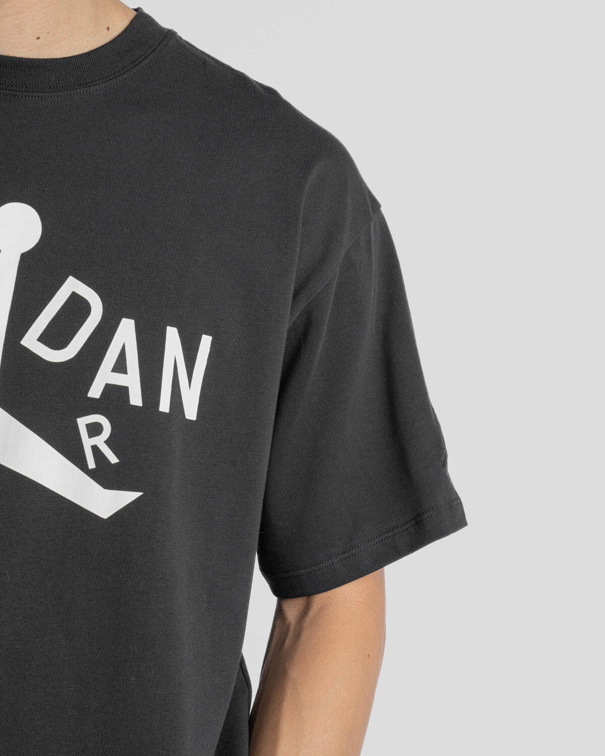 Jordan x Nina Chanel Abney T-Shirt - Black - Image 17