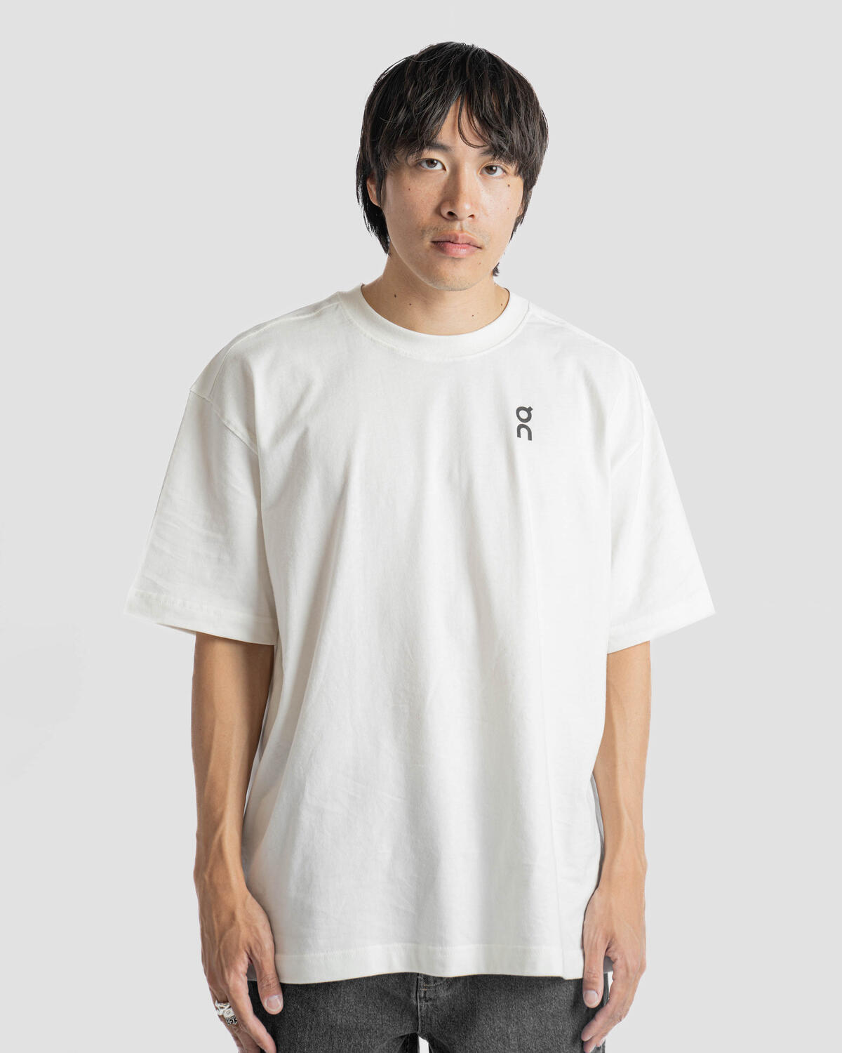 ON Running x Beams Relaxed-T - Image 3