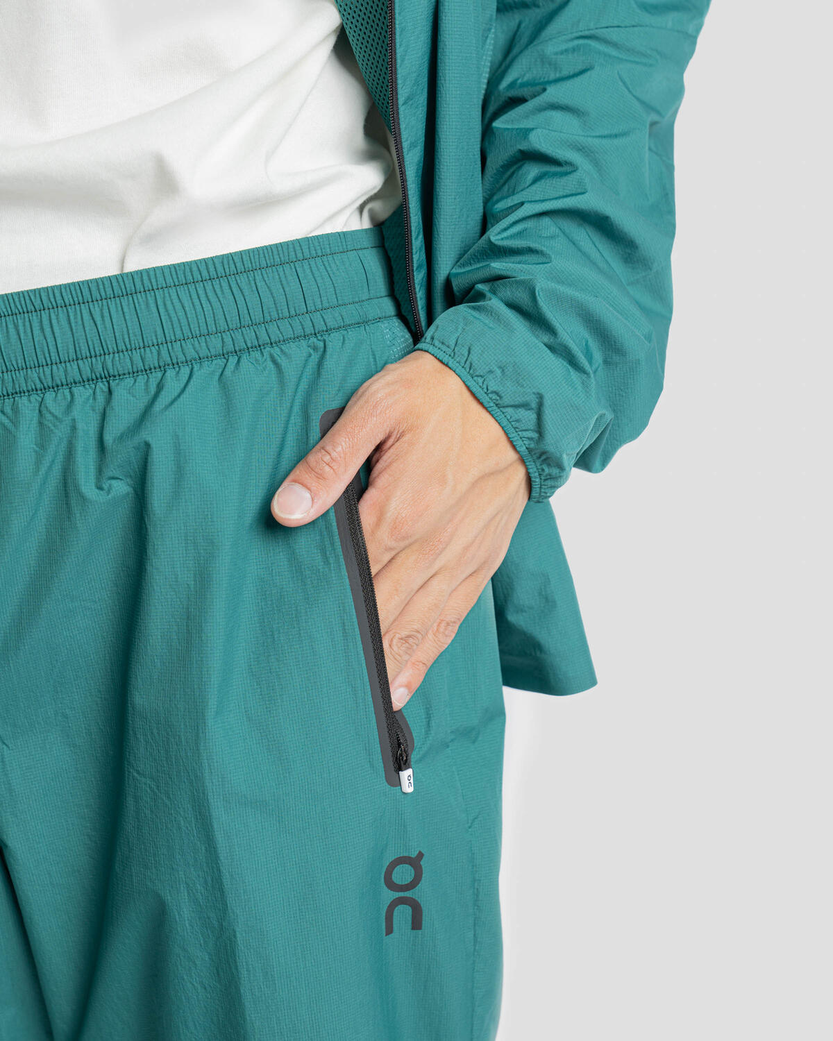 ON Running x Beams Track Pants - Image 6