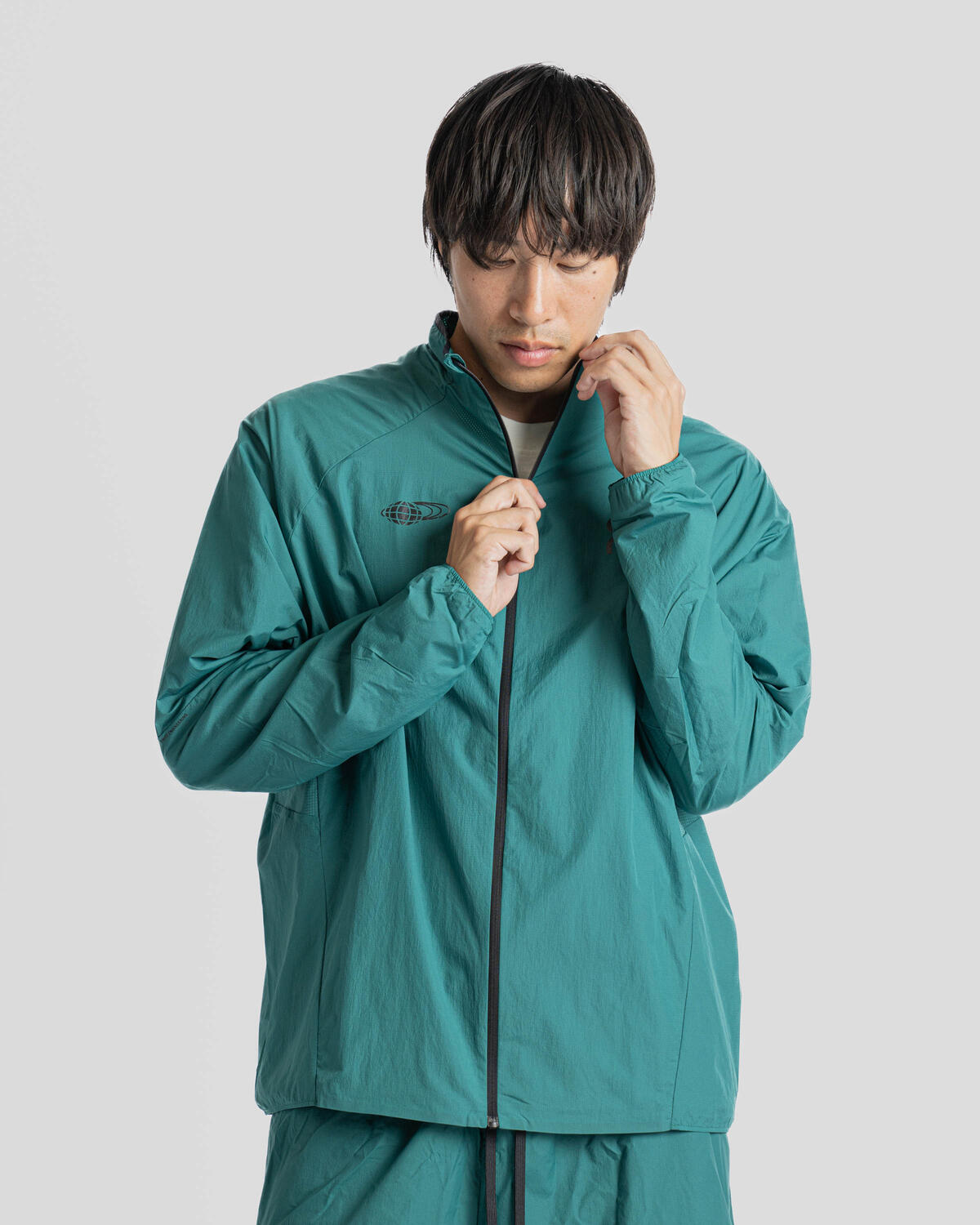 ON Running x Beams Track Jacket - Image 3